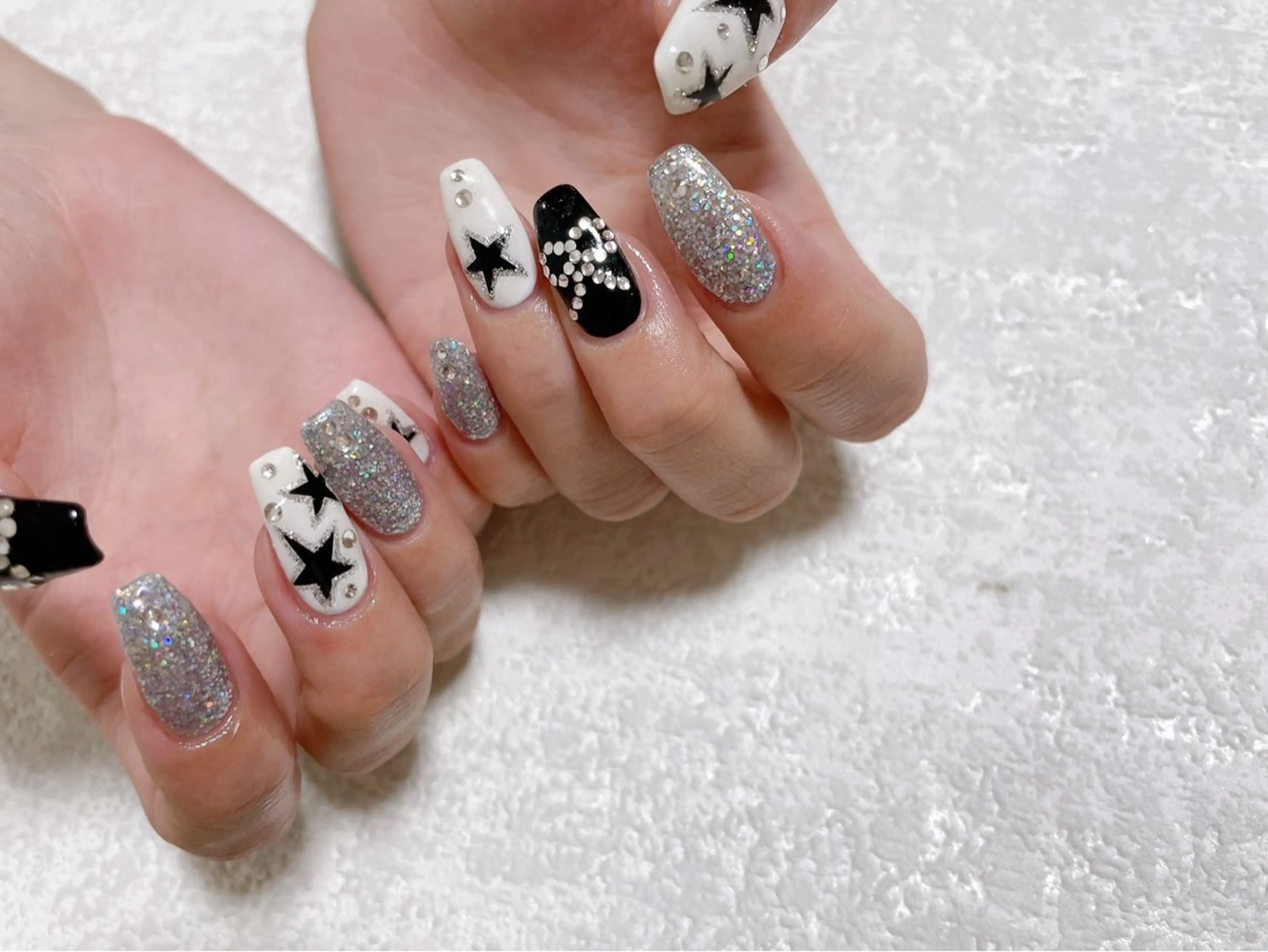 ネイル ジェルネイル 韓国ネイル メンズネイル パラジェル 春ネイル kiki nail たまプラーザのネイルデザイン