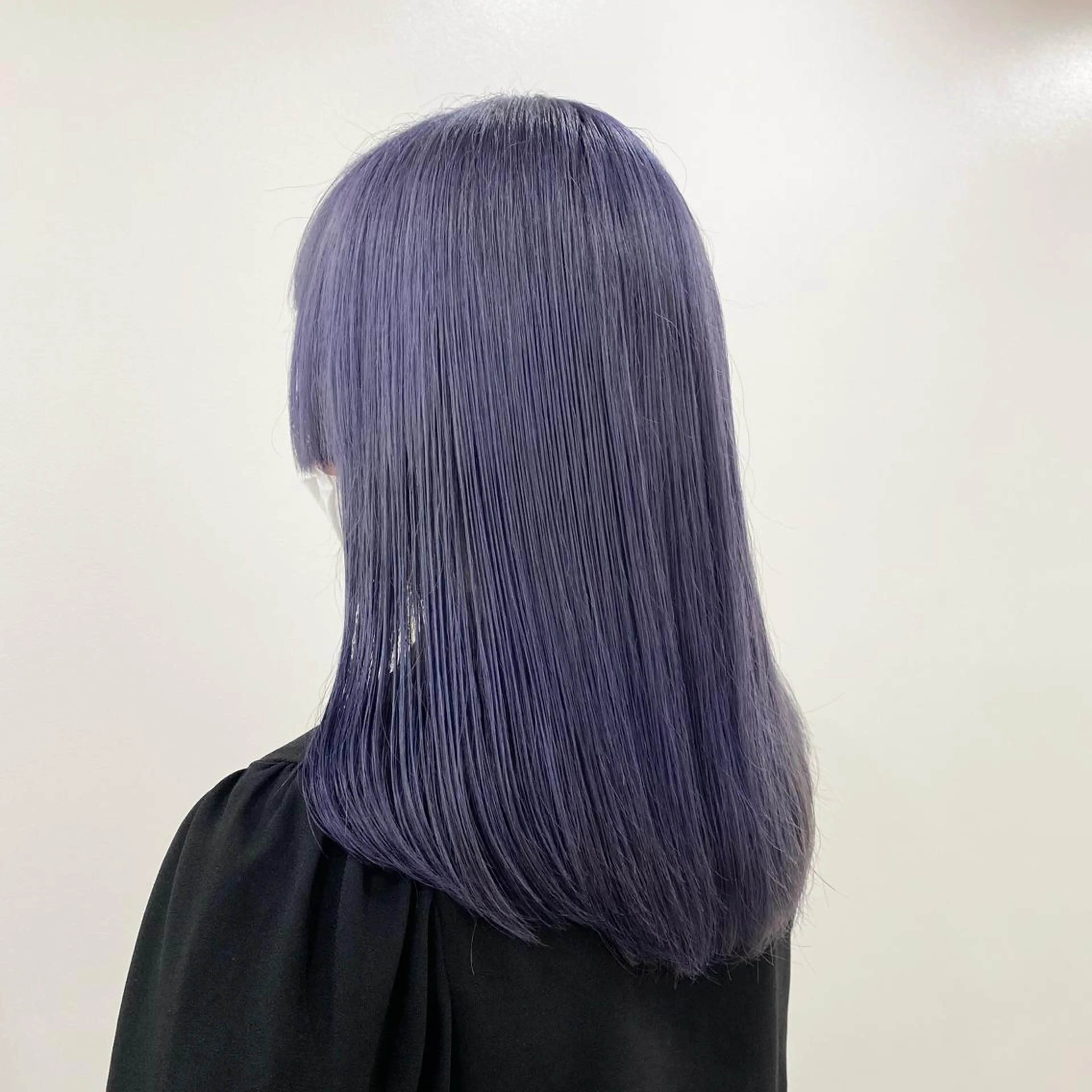 セミロング カラー マンツーマン女性 美容師 奏のヘアスタイル