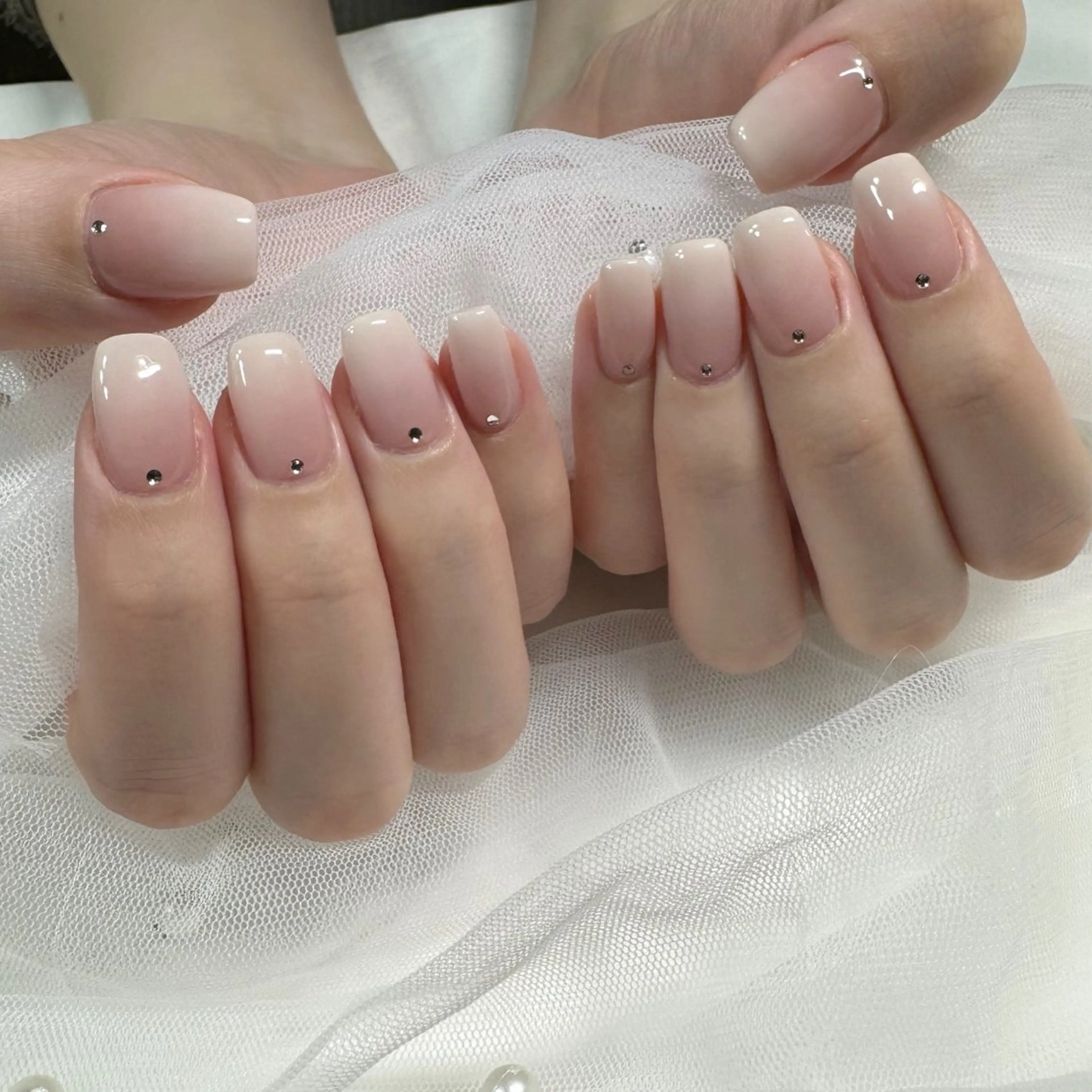 ネイル ジェルネイル シンプルネイル 東 千夏のネイルデザイン