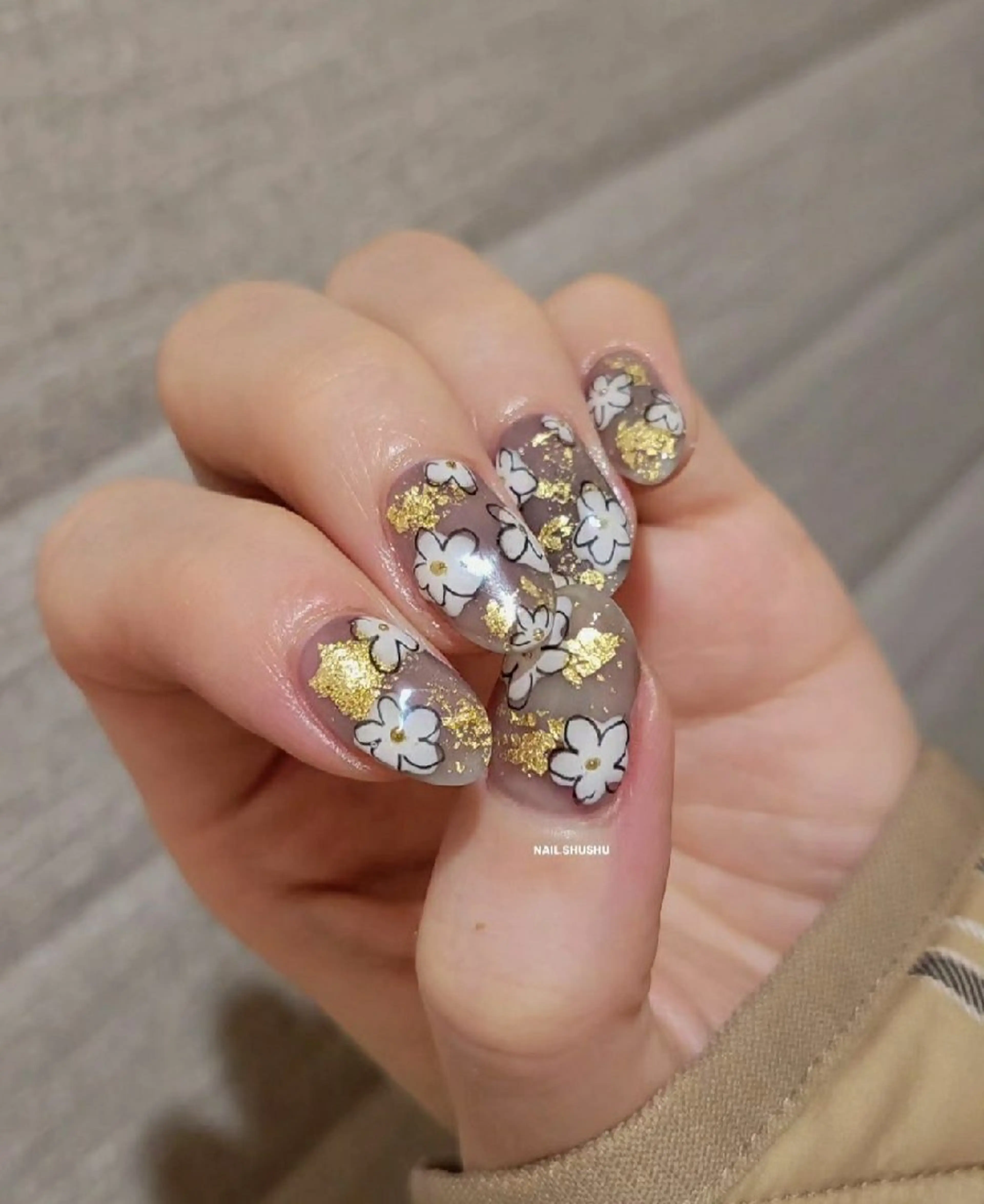 ネイル 持ち込み ニュアンスネイル ワンカラーネイル シンプルネイル 冬ネイル ハンドネイル 3dパーツ/流行り 👧shushu❤️のネイルデザイン