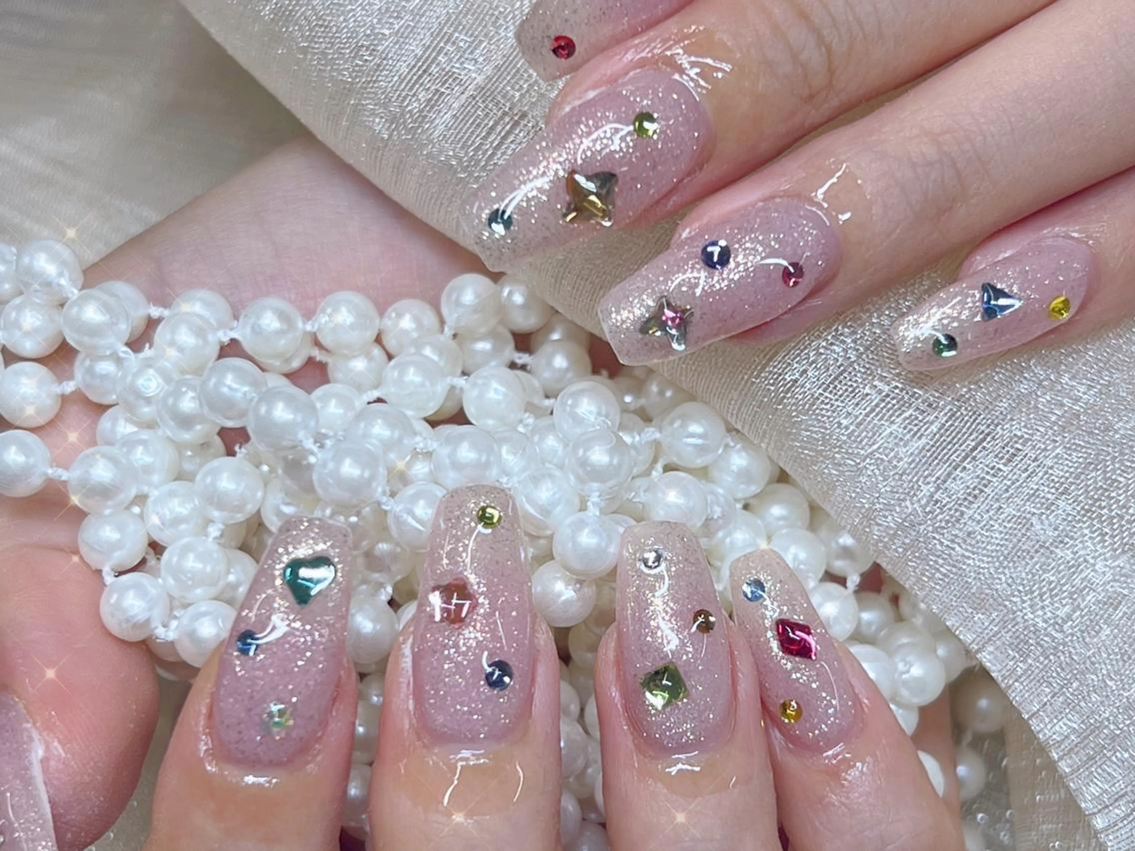 ネイル ハンドネイル 🎀まゆ 🪽🐾のネイルデザイン