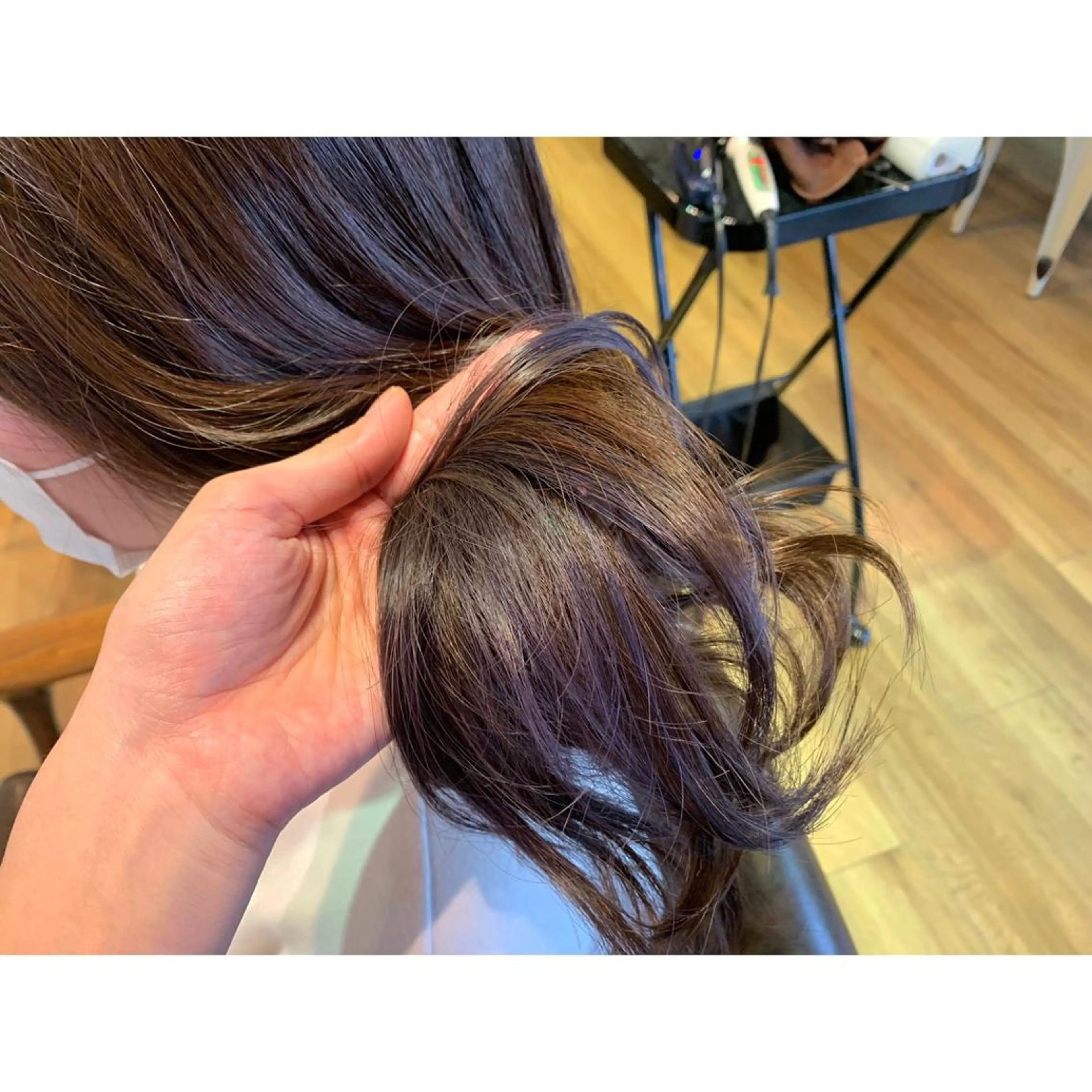 セミロング カラー バイオレットカラー ヘアカラー トリートメント ツキダテ ユイのヘアスタイル