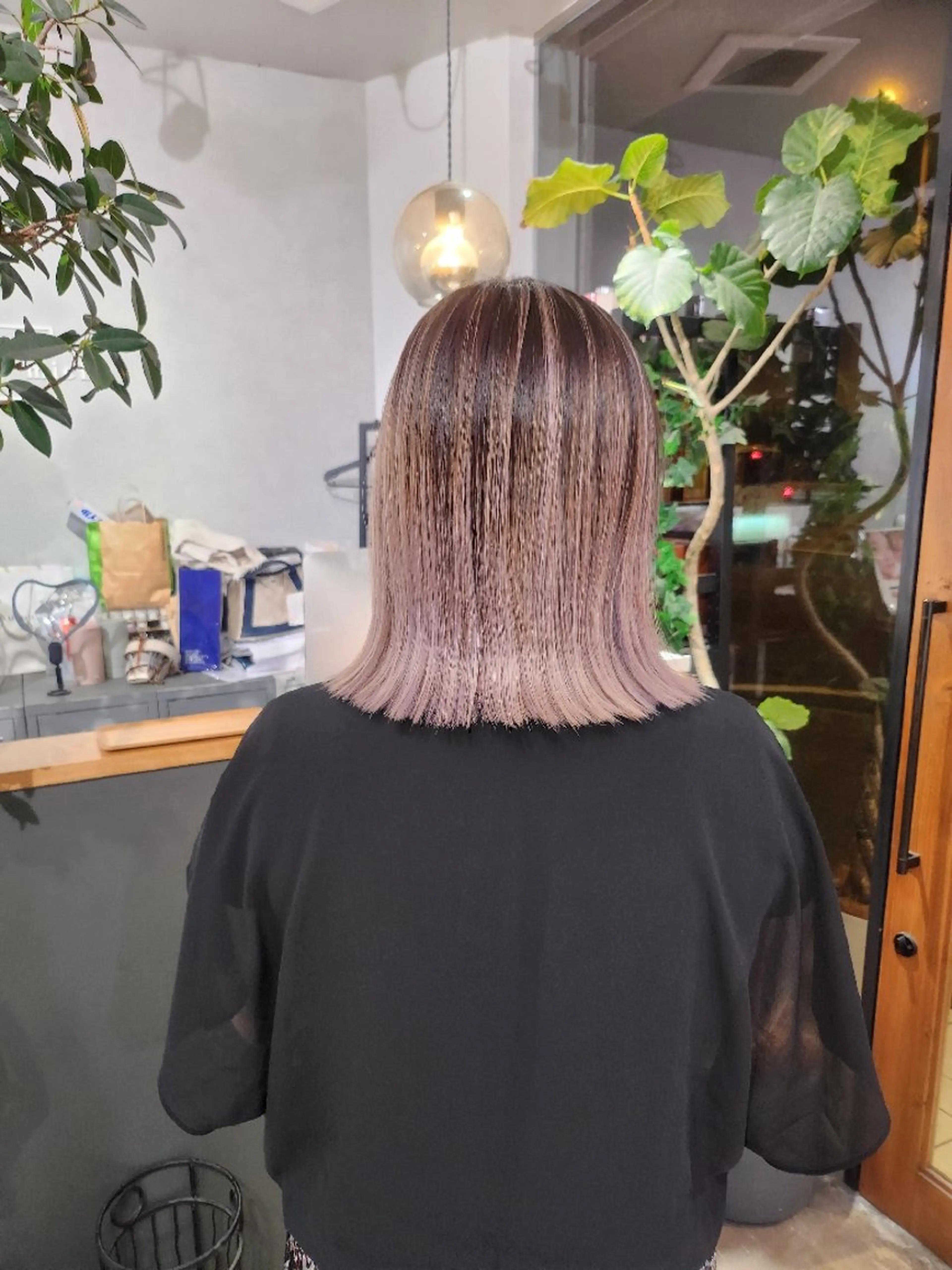 ミディアム レイヤーカット 金田 拓也のヘアスタイル