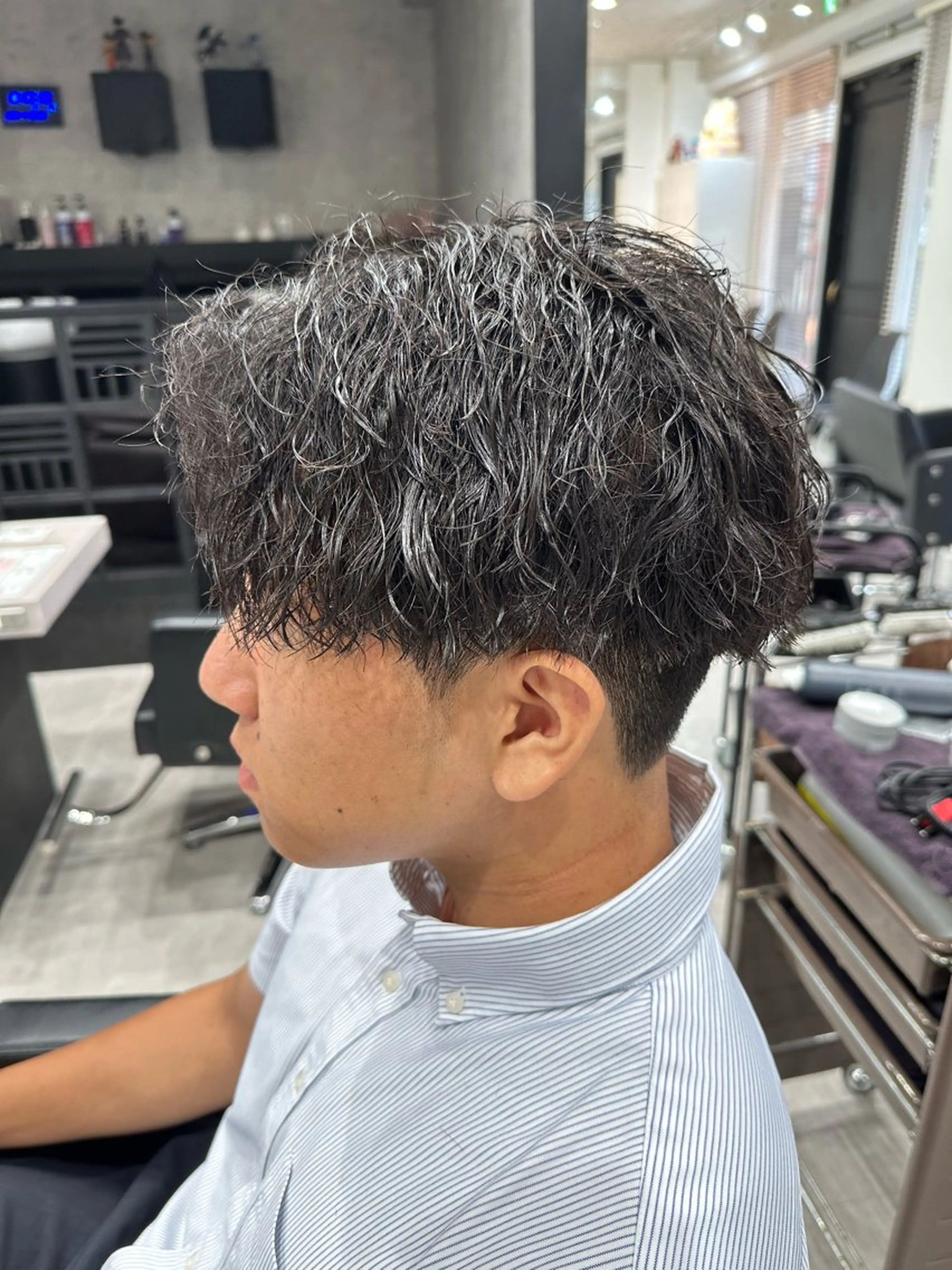 ショート パーマ メンズ カット ユウ🪄 パーマ指名No1のヘアスタイル