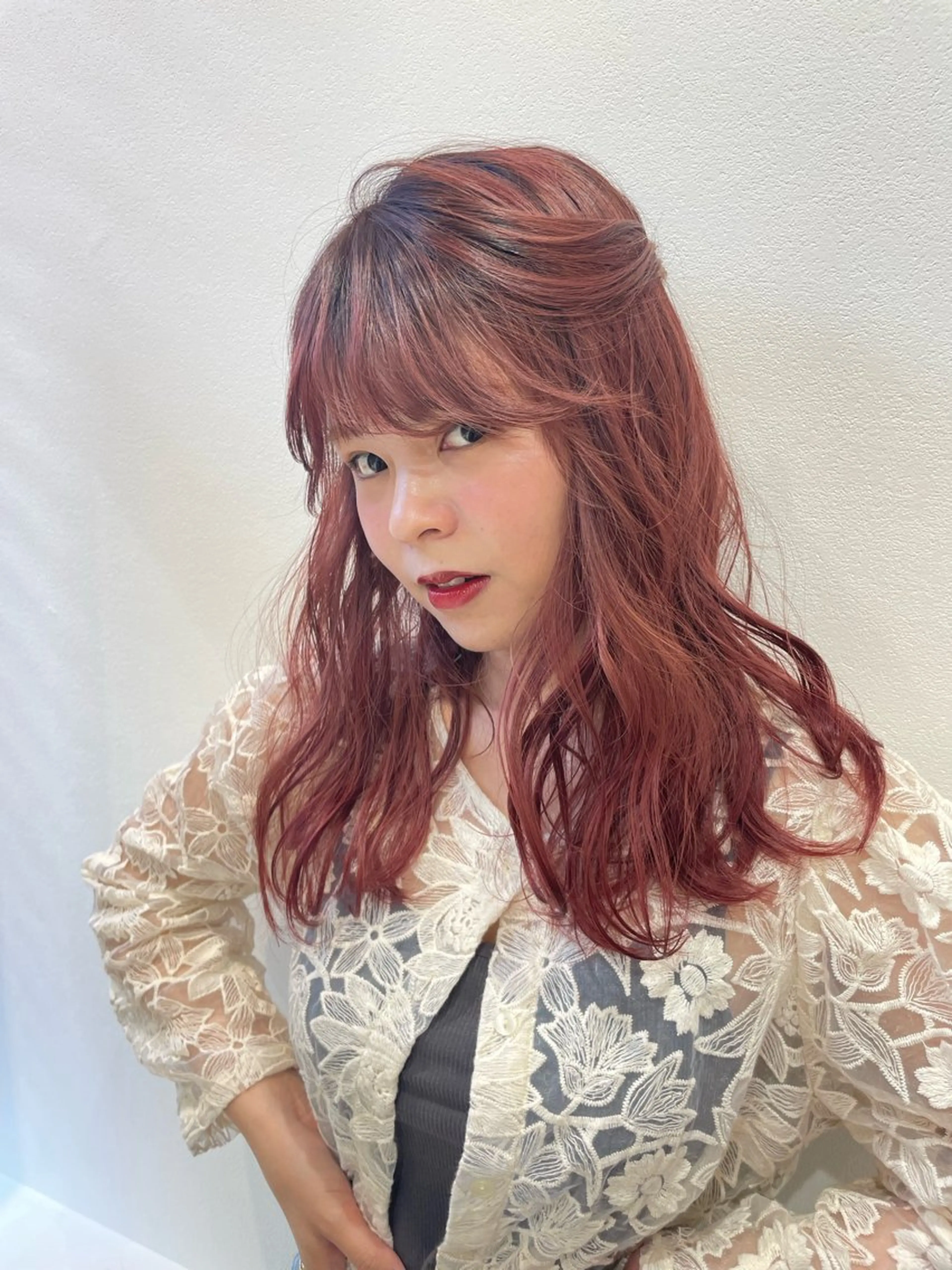 ロング karin ボブハイトーンのヘアスタイル