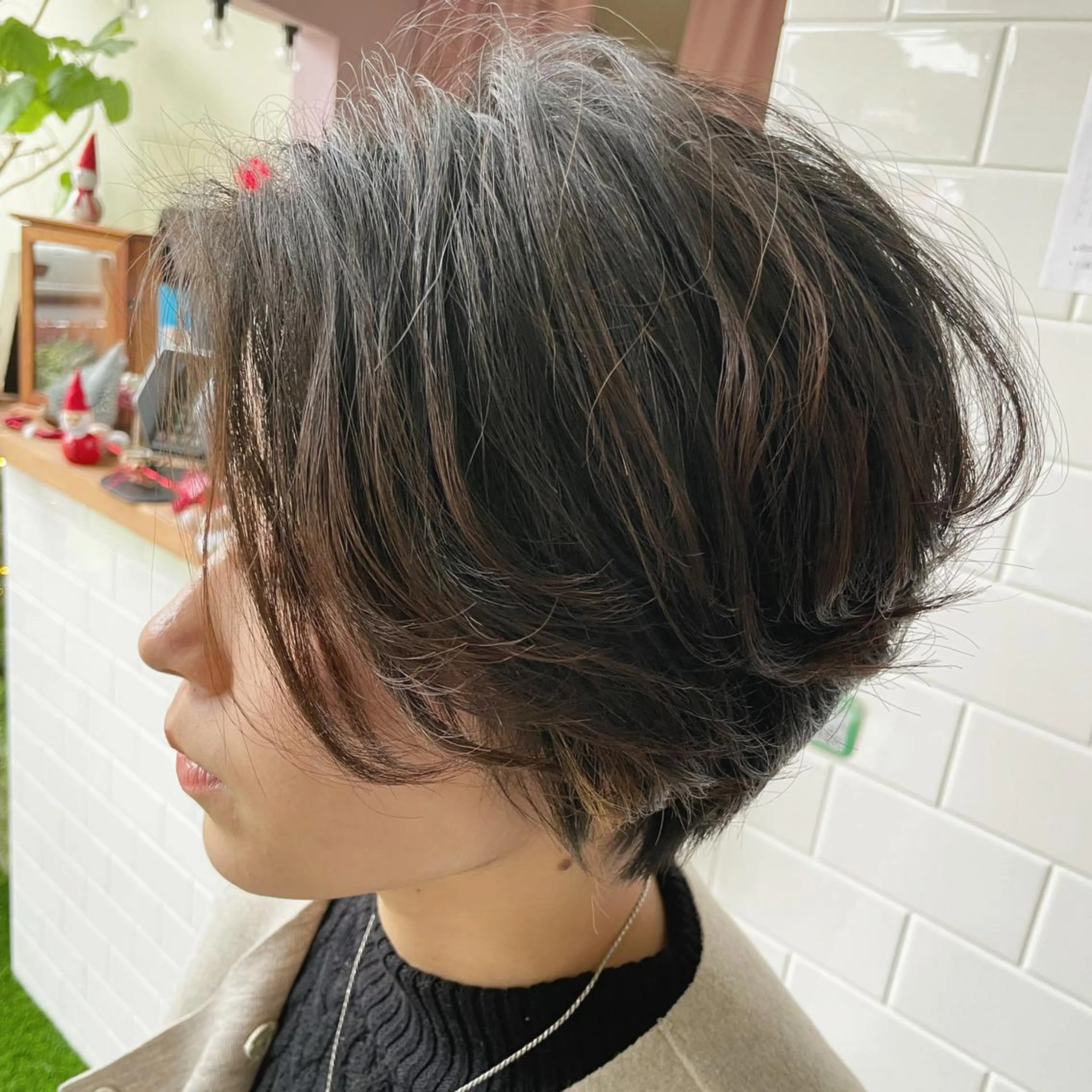 ショート カラー 韓国風レイヤーカット 🇰🇷❕モカのヘアスタイル