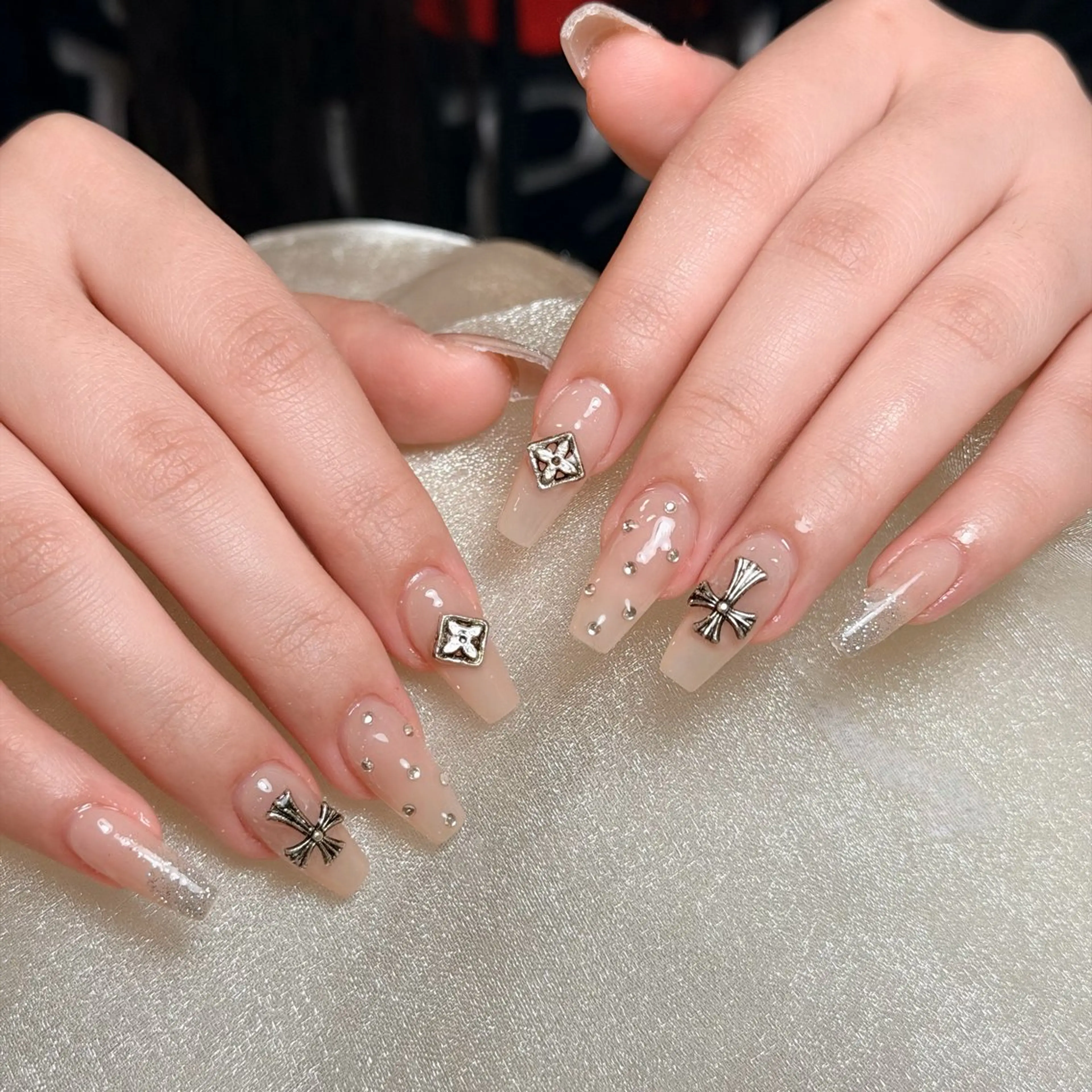 ネイル ハンドネイル ハンドケア ネイル👑クイーンズ NailQueensのネイルデザイン