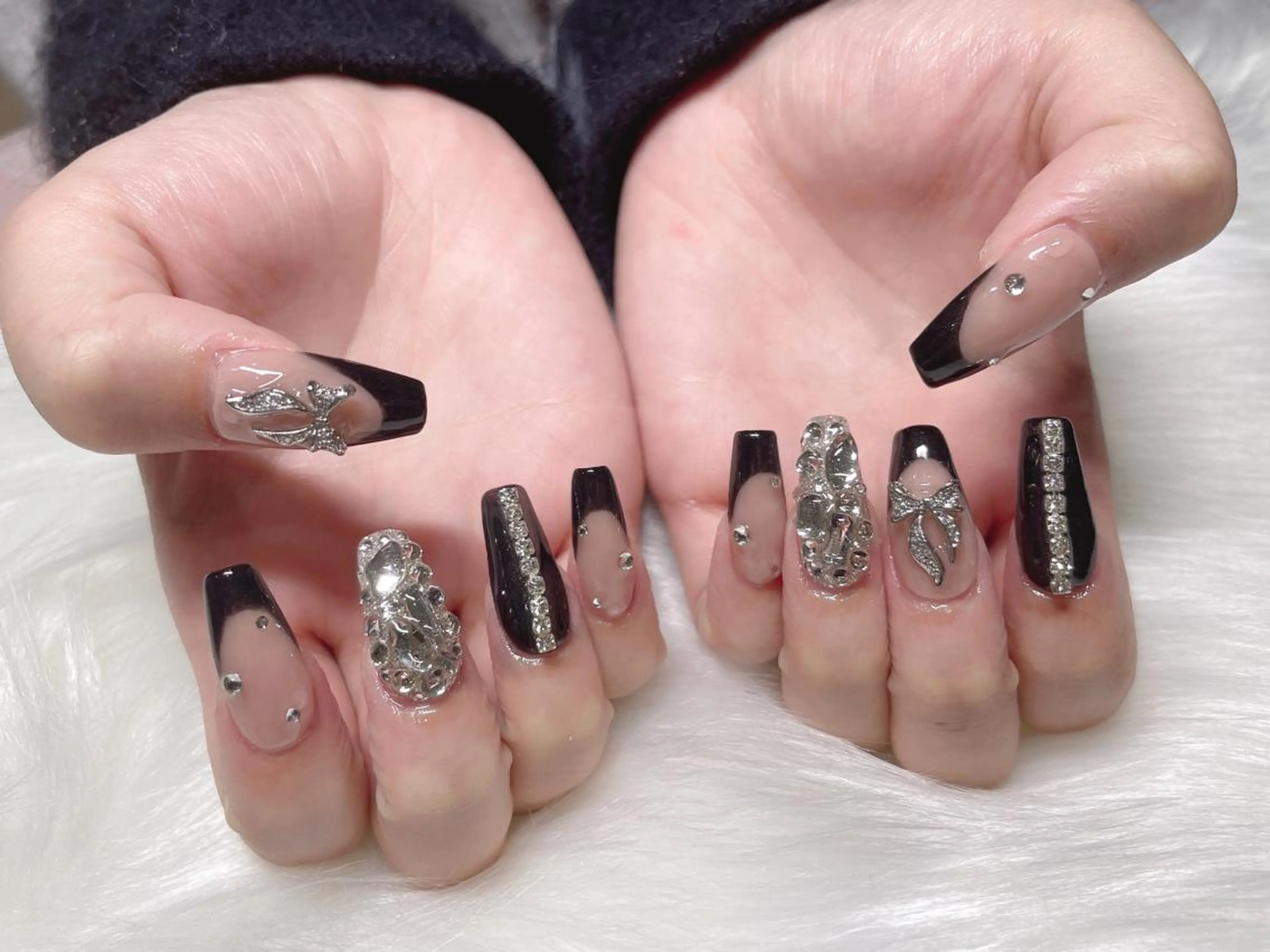 ミディアム ネイル ハンドネイル 《LB》ラブリエ Nail&eyeのマツエク・マツパデザイン