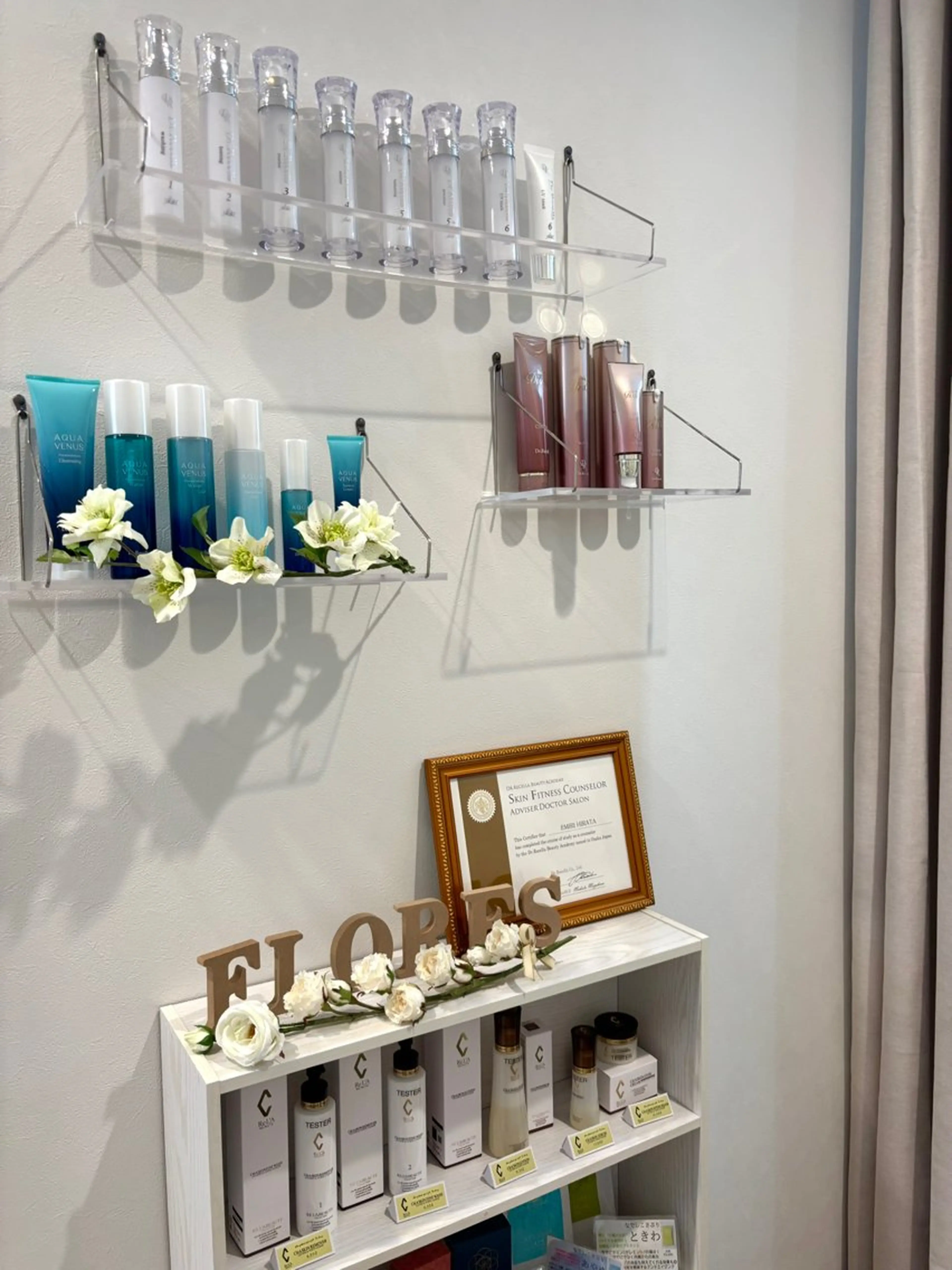 Flores所属・Flores- フローレスのエステ・リラクイメージ