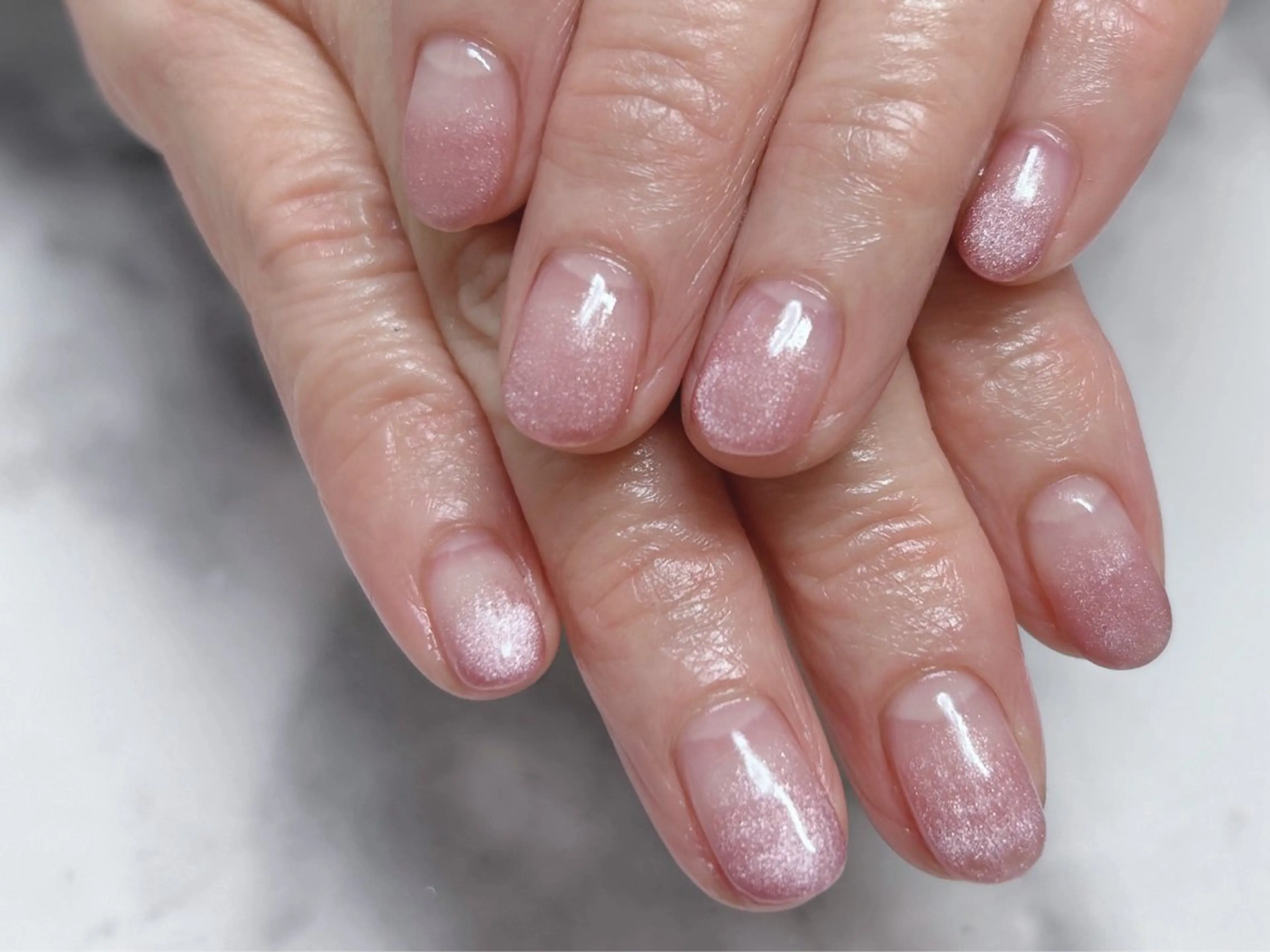 ネイル グラデーション マグネットネイル ハンドネイル ネイルサロン KURIKINDIのネイルデザイン