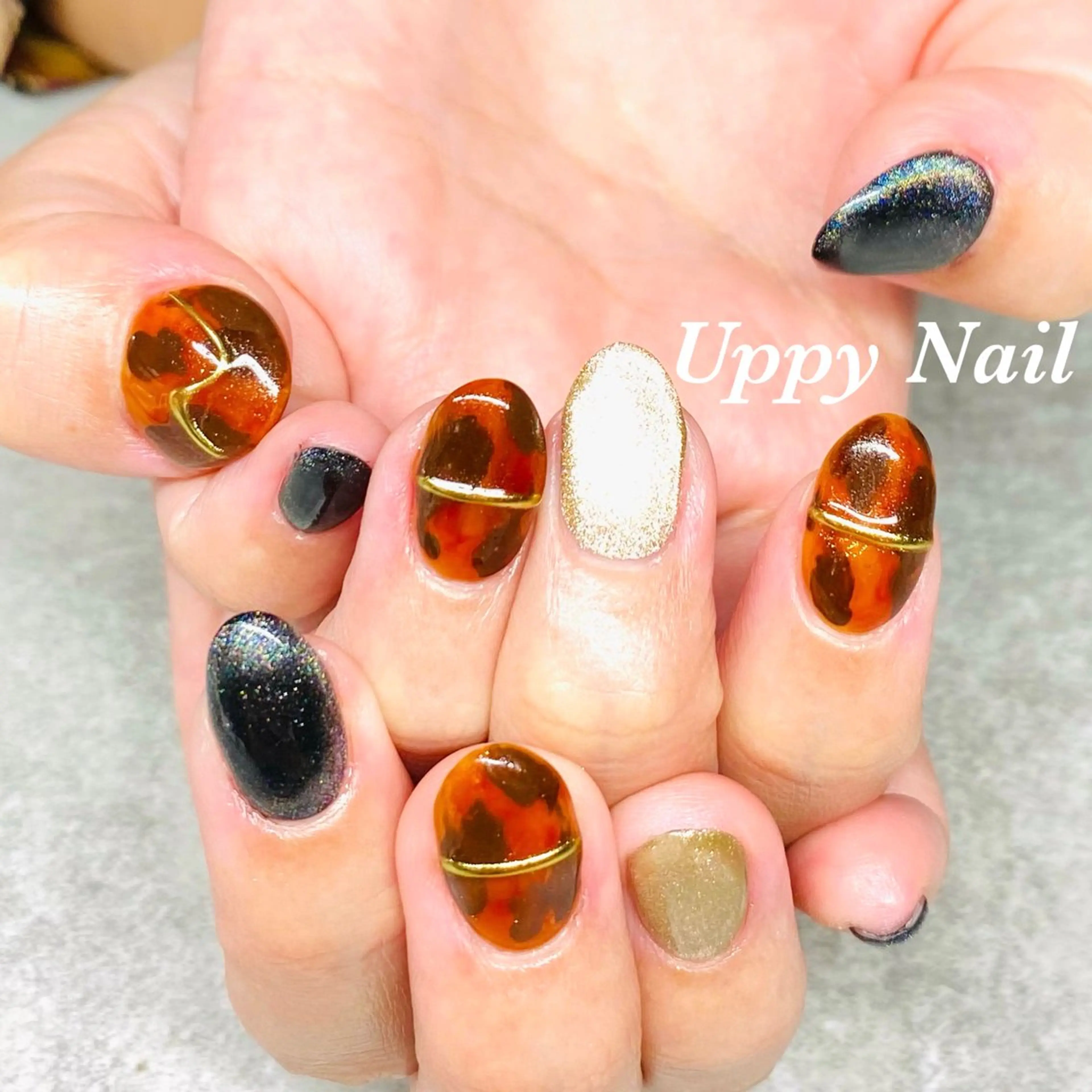 ネイル べっ甲ネイル マグネットネイル ハンドネイル Uppy Nail ukyoのネイルデザイン