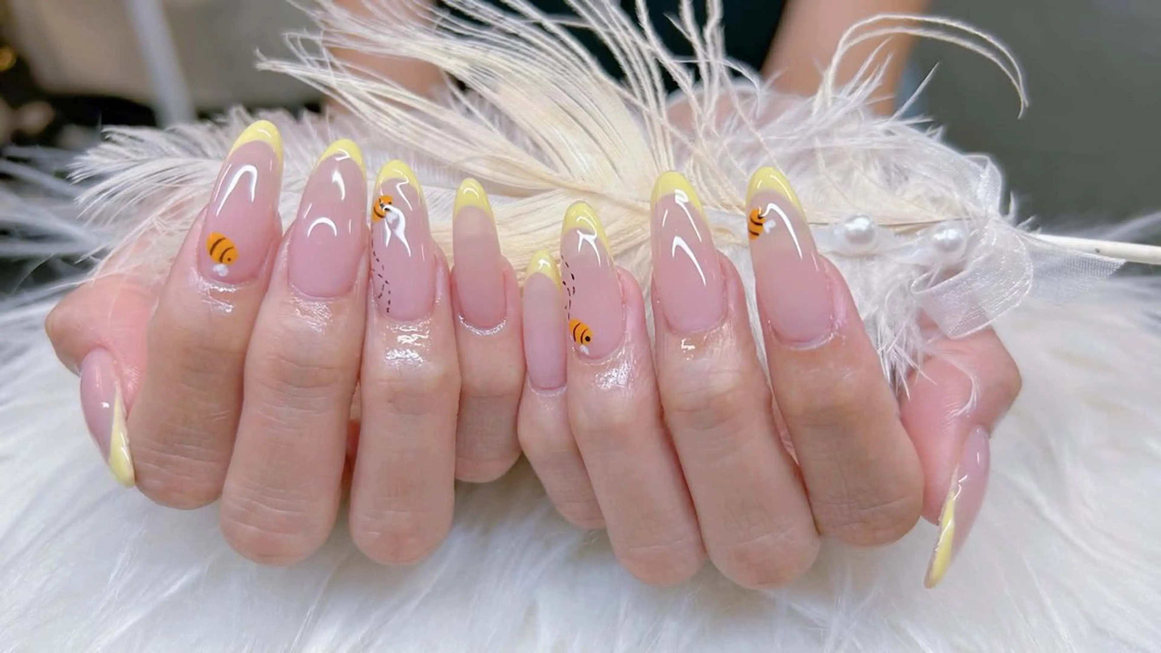 ネイル キラキラネイル 春ネイル Gold Nail 千葉/風香のネイルデザイン