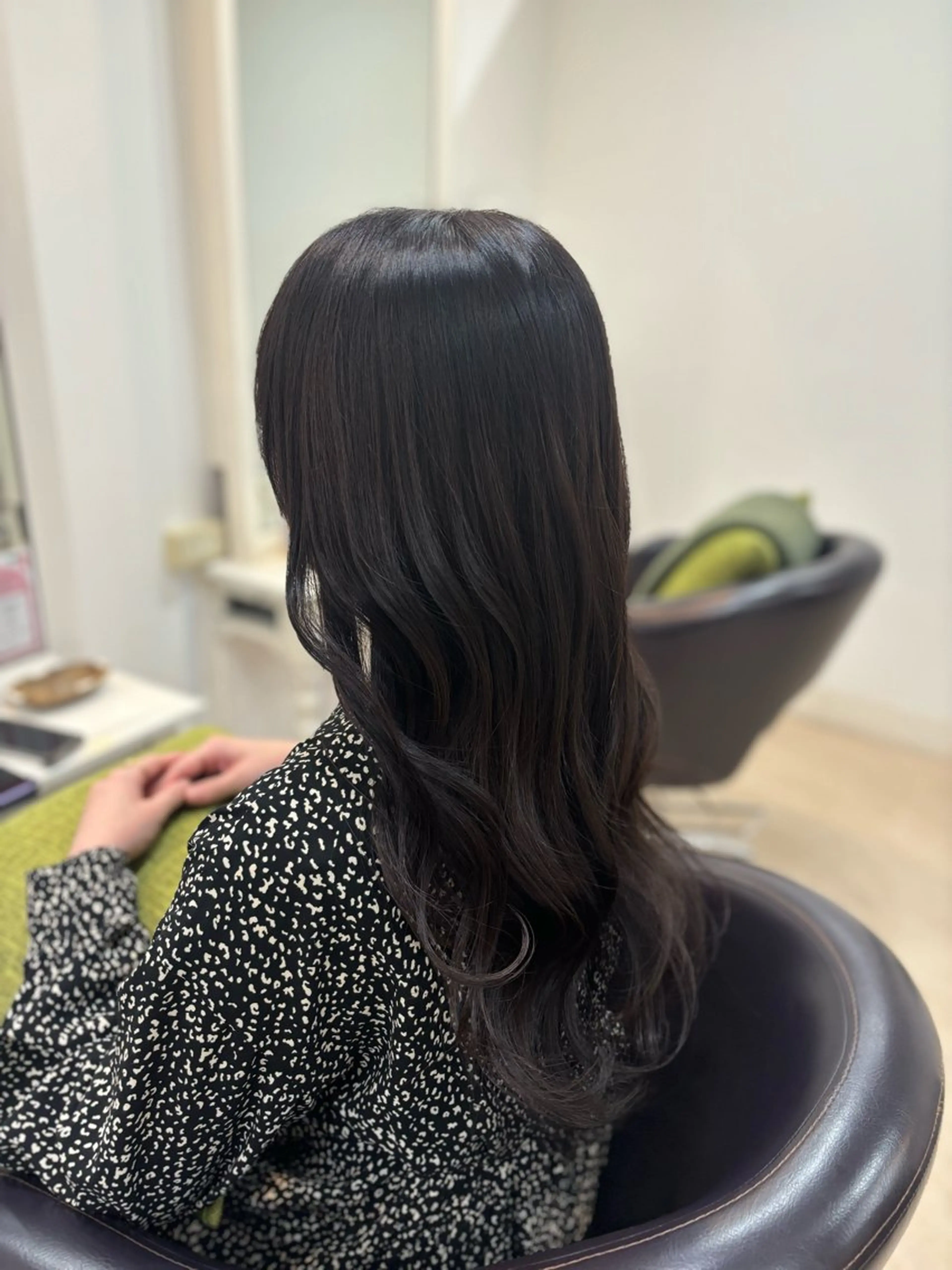 ロング カラー カット ヘアカラー トリートメント 韓国風⭐️くびれヘア 🍀高津かえでのヘアスタイル