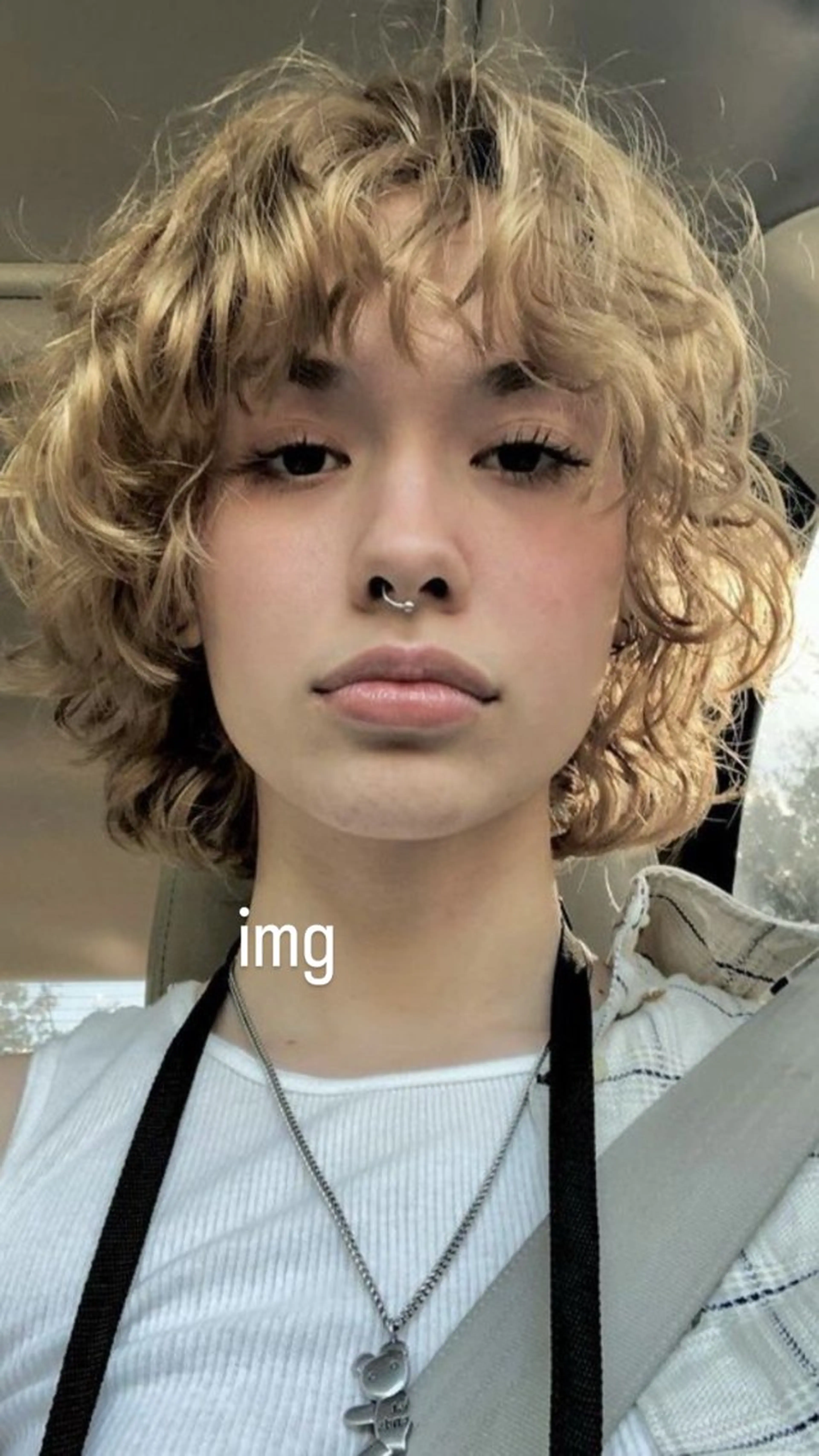 パーマ 海外風ニュアンス パーマ/たいきのヘアスタイル