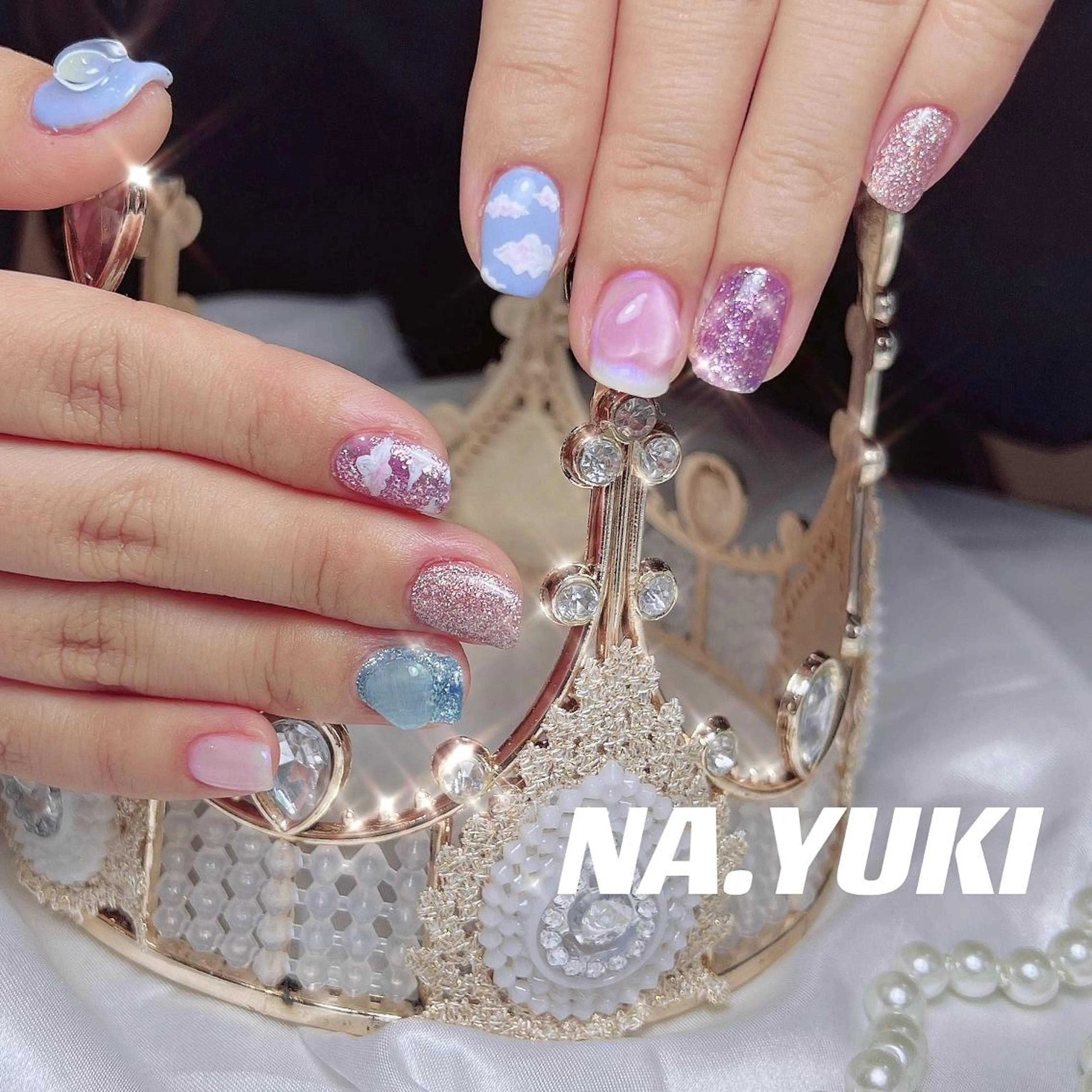 ネイル 🦋 Queenieのネイルデザイン