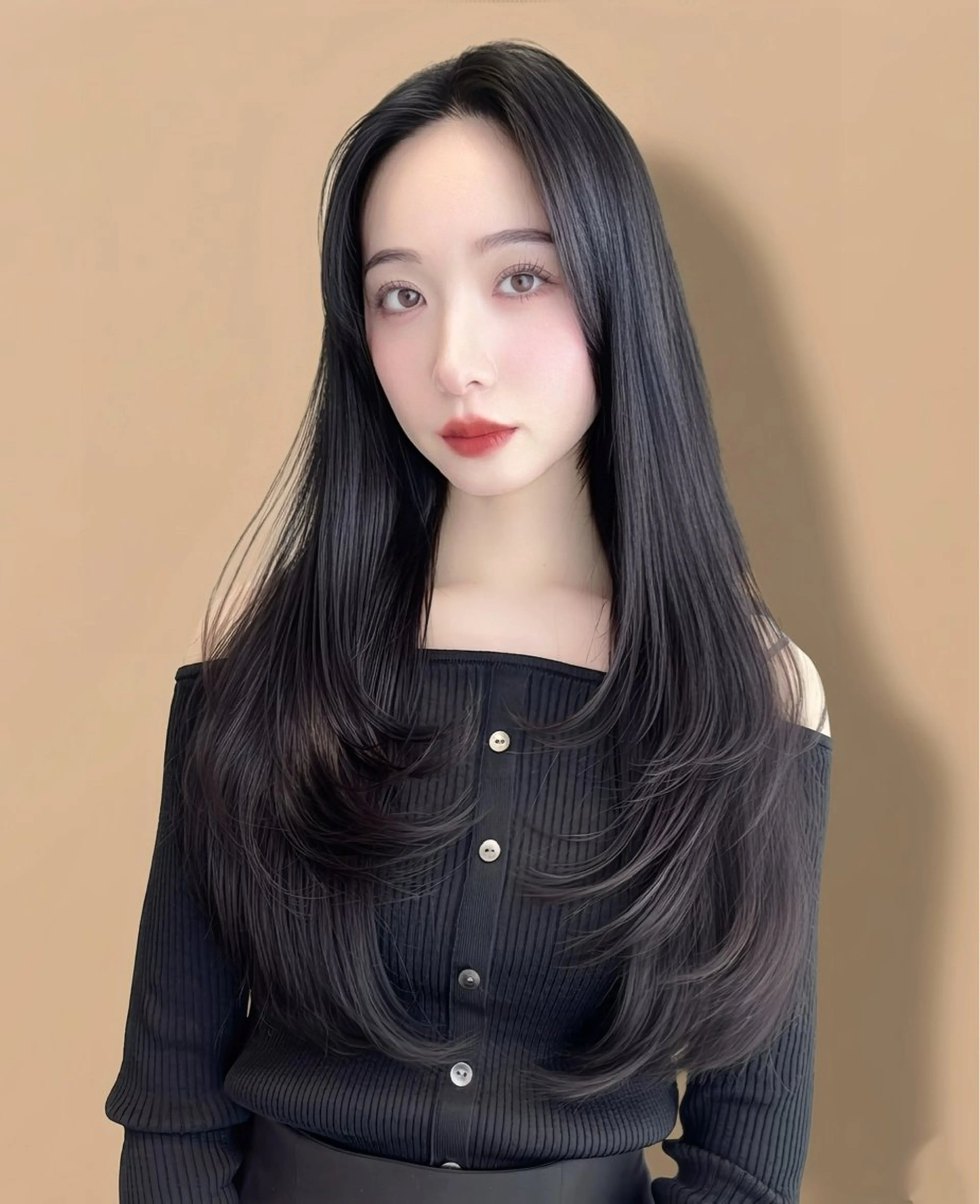 ロング カラー カット ヘアカラー トリートメント レイヤー/髪質改善 /透け感カラー/艶髪のヘアスタイル