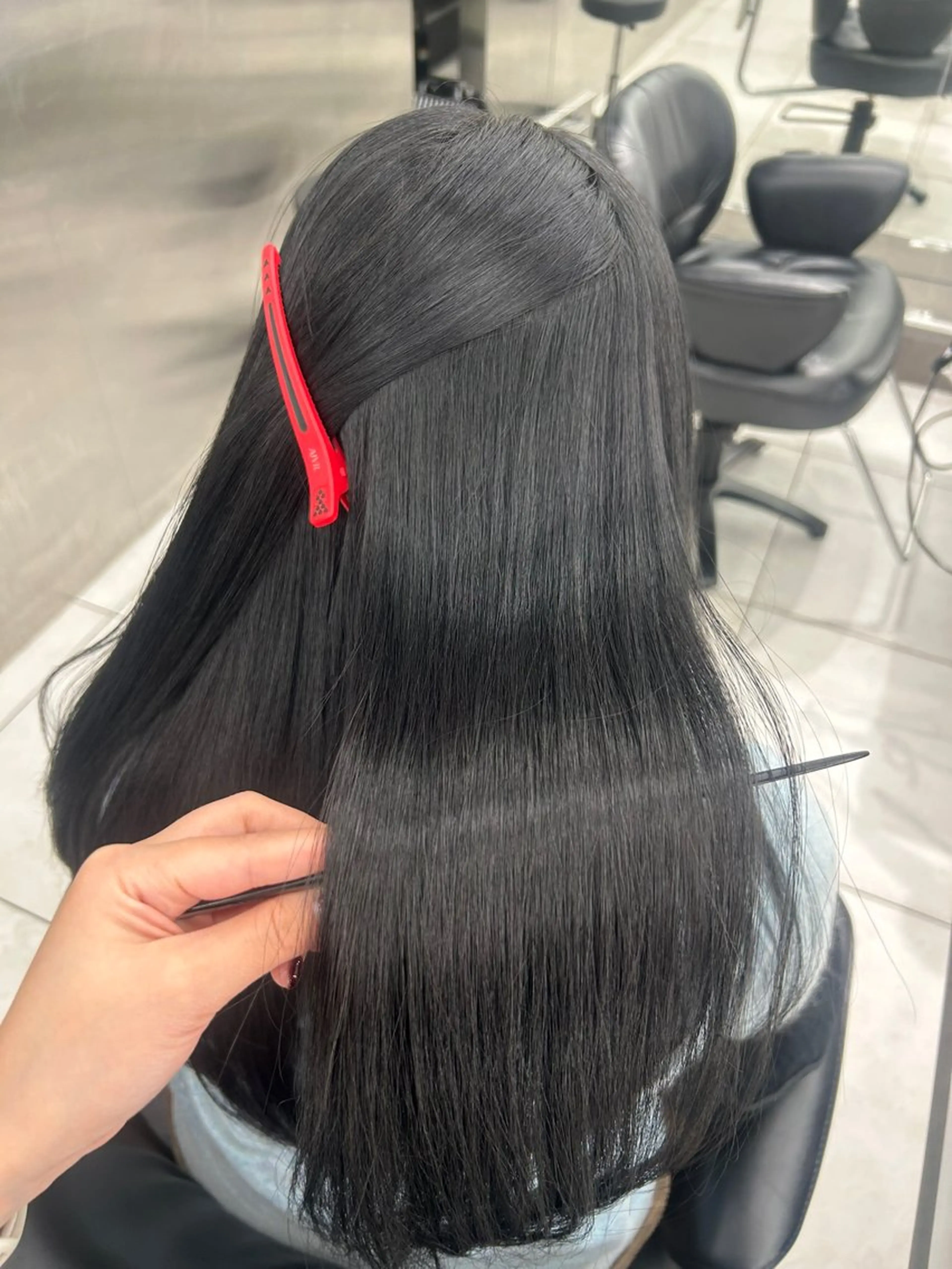 ロング カット ヘアカラー 縮毛矯正 トリートメント 銀座/韓国ヘア🤍 レイヤーAYUMIのヘアスタイル