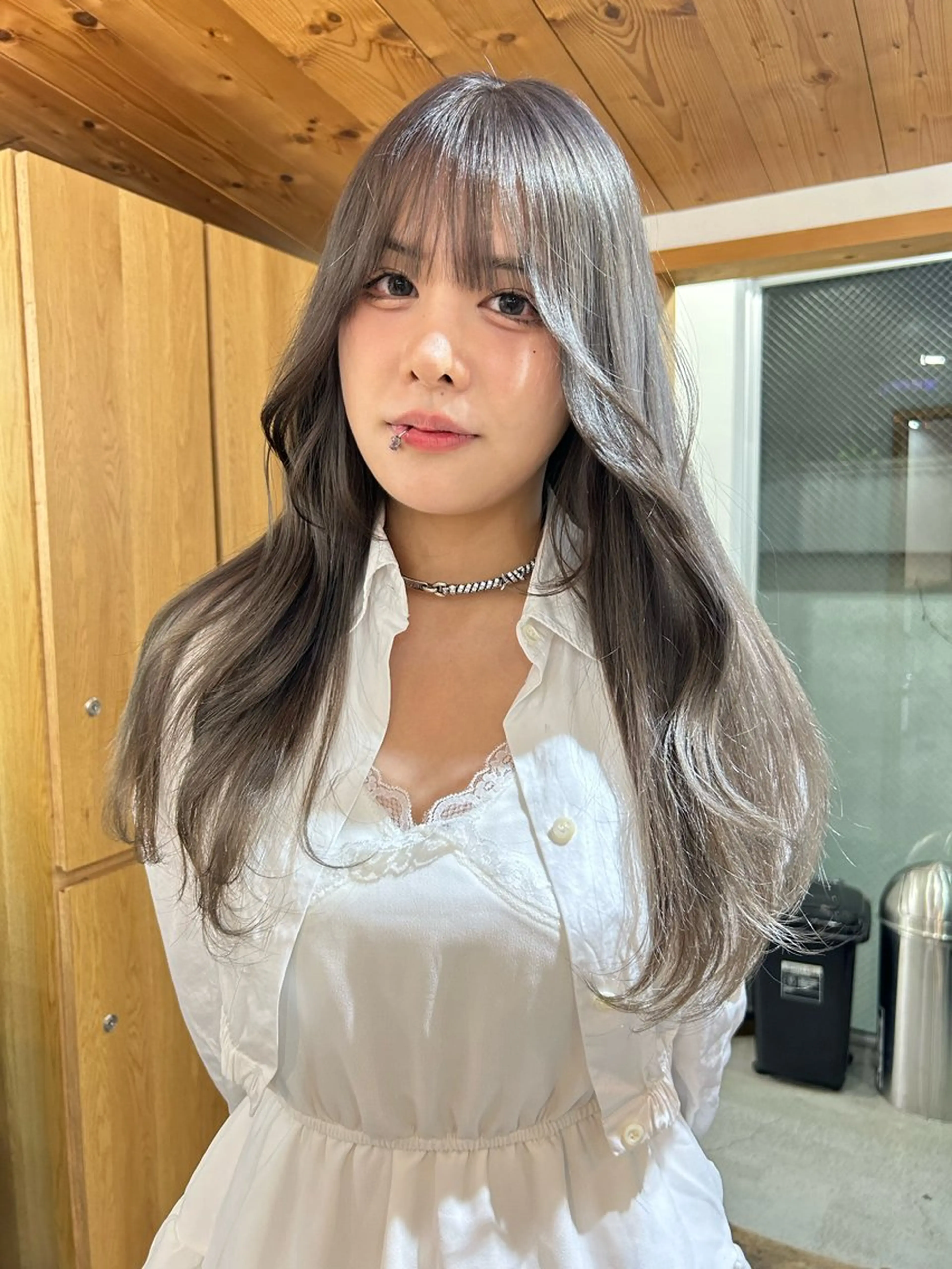 ロング カラー グレージュ カット ヘアカラー トリートメント 🧸艶々韓国ヘア 🧁mizunaのヘアスタイル