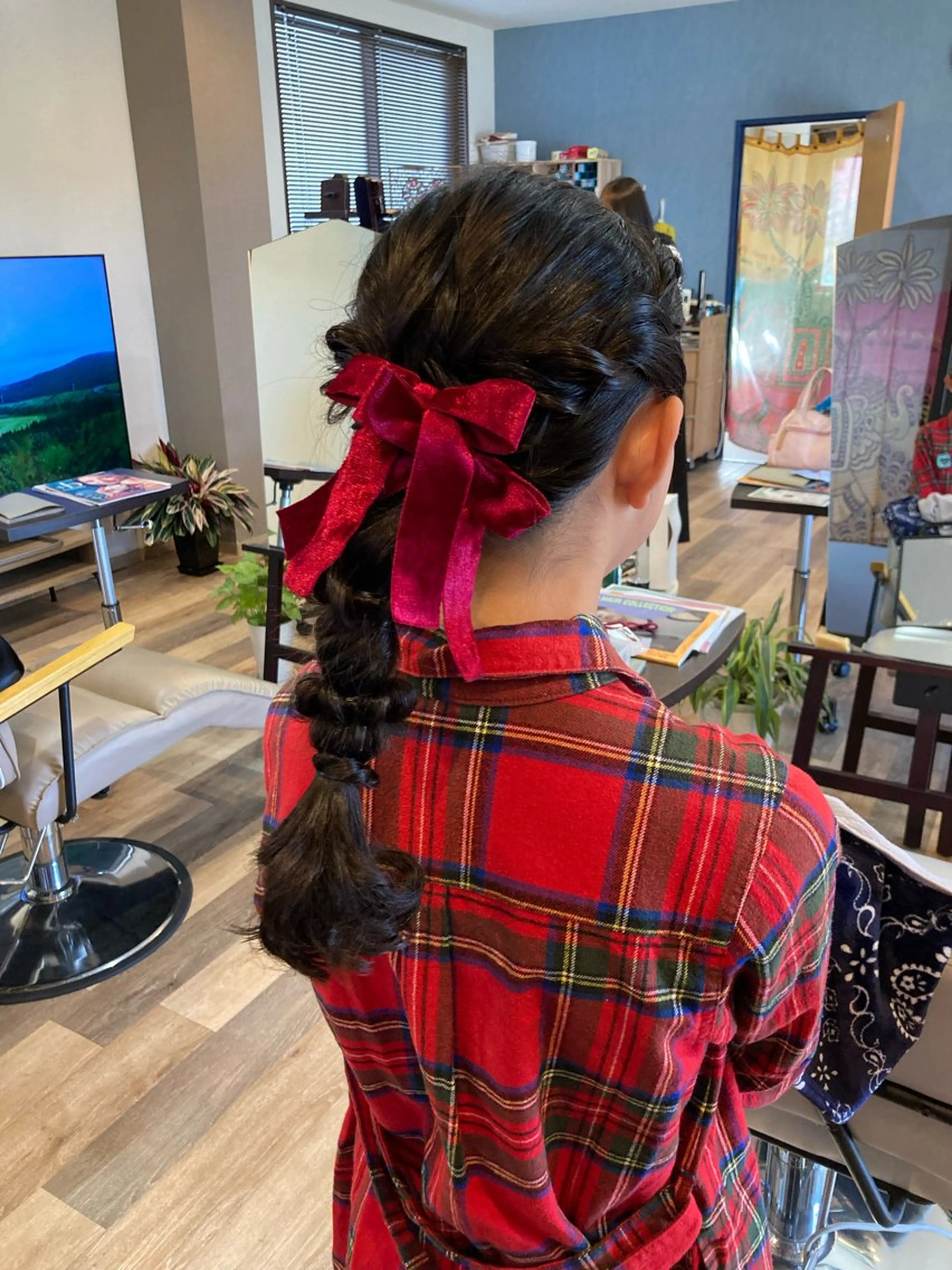 ロング ヘアセット 中野 紹江のマツエク・マツパデザイン