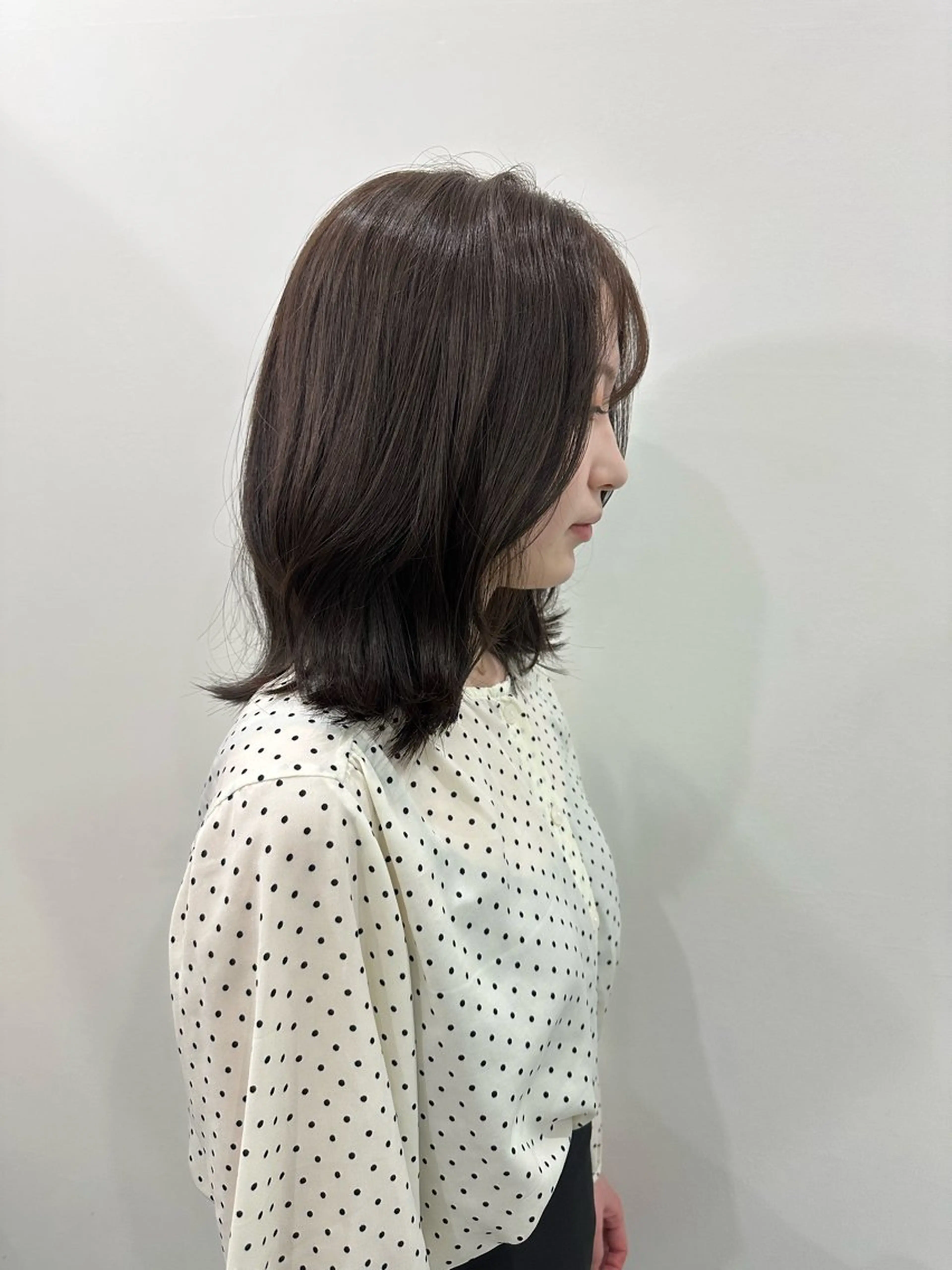 ミディアム カラー カット ヘアカラー レイヤー/ナチュラル 💐nao.のヘアスタイル