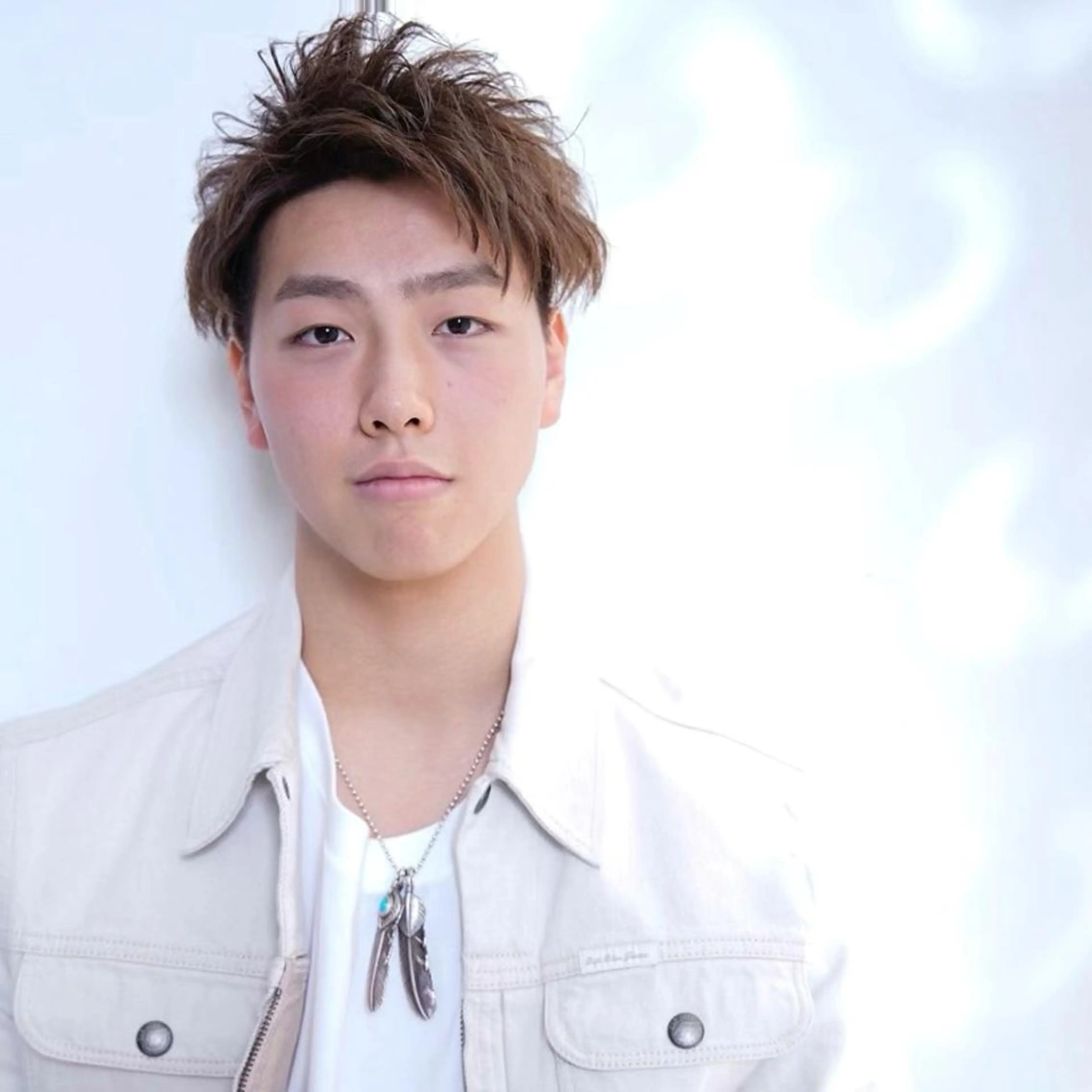 ショート カラー パーマ メンズヘア特化 崎田 成人のヘアスタイル