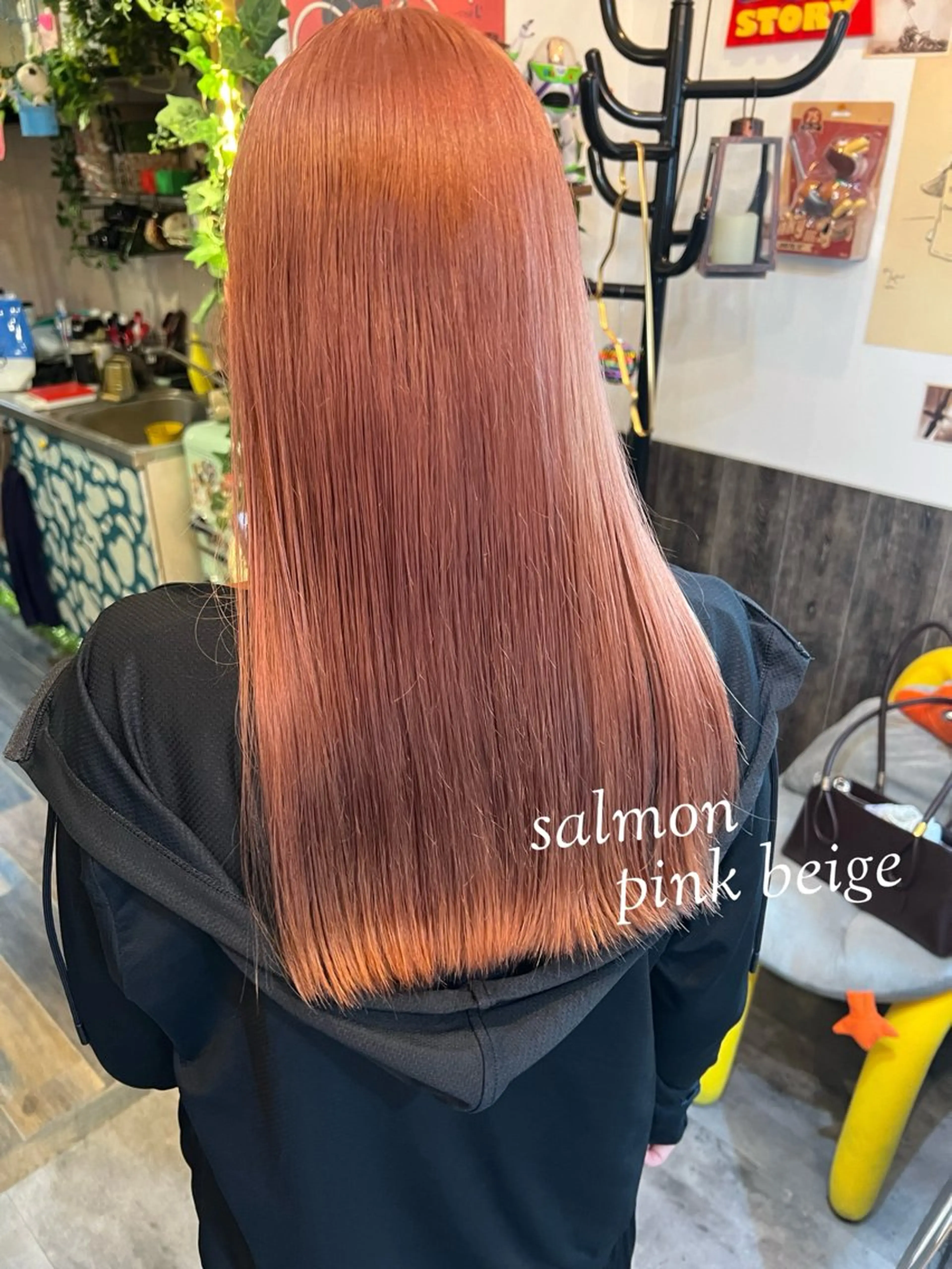 ロング カラー ベージュカラー ブリーチ ピンクカラー ピンクベージュ ヘアカラー カラーパティシエ facce🌼ikoのヘアスタイル