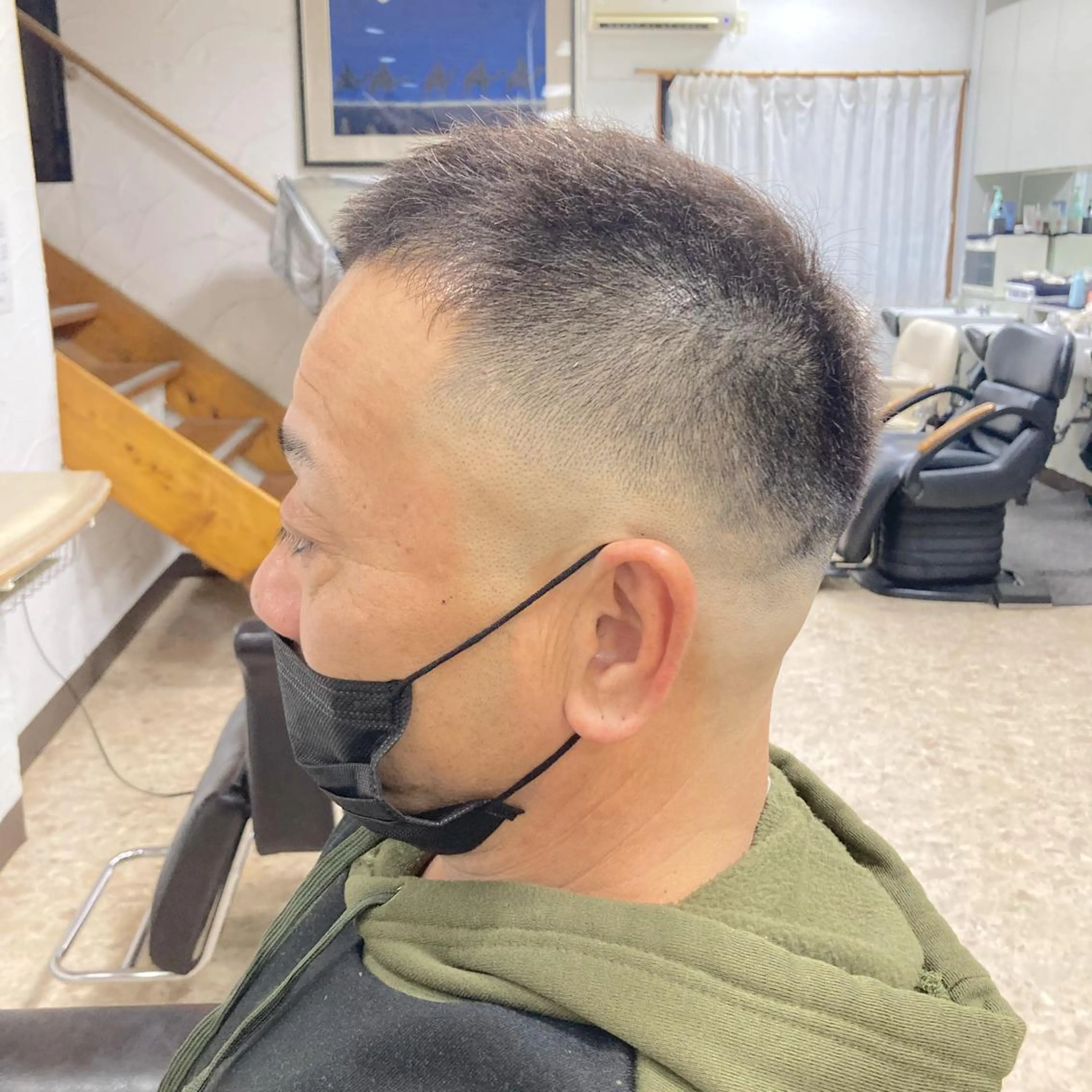 ショート メンズ フェードカット スキンフェード メンズ特化/垣見 隼人のヘアスタイル