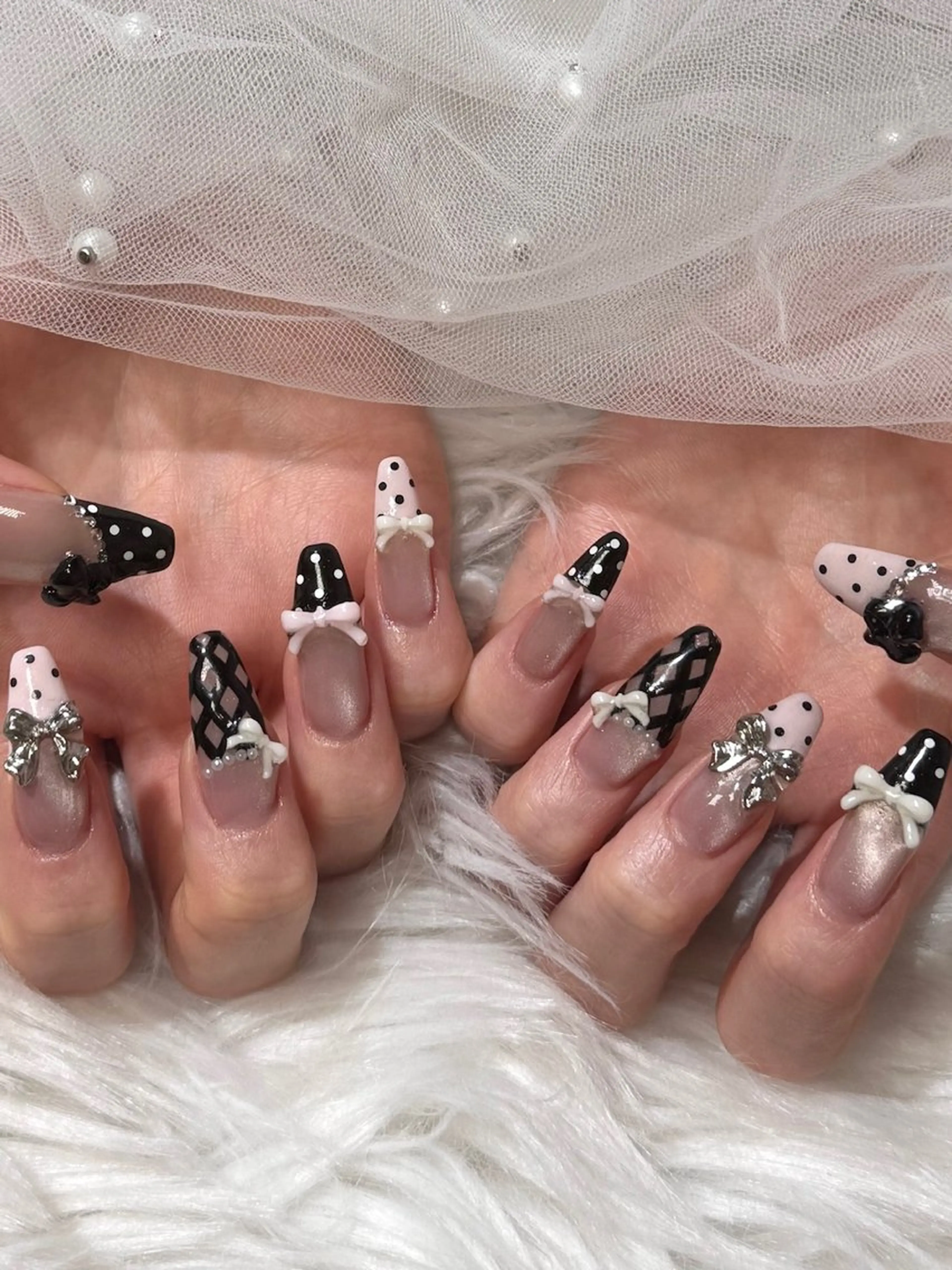 ネイル ハンドネイル émure. パラジェル認定サロンのネイルデザイン