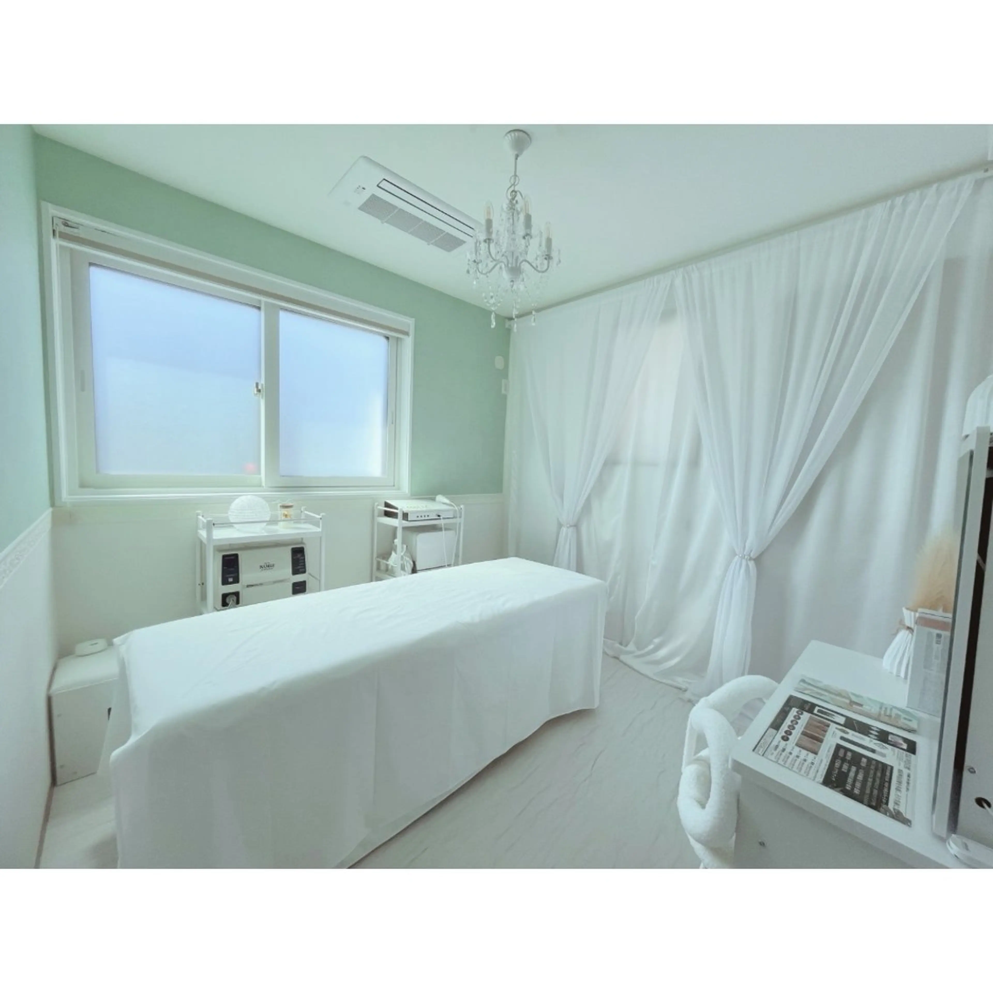 バストアップに特化 した最新機器使用！のエステ・リラクイメージ