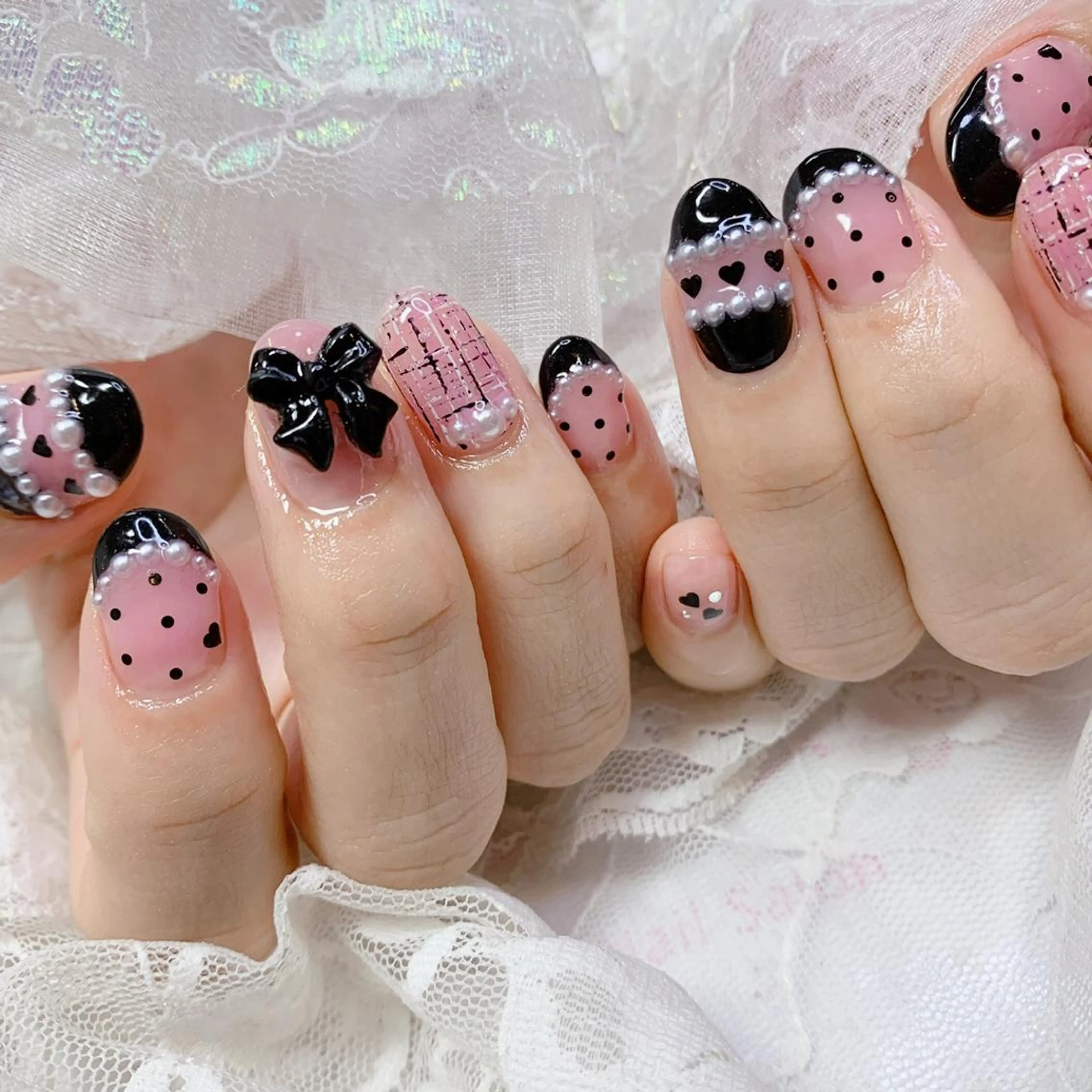 ネイル リボン ハンドネイル La neige* yuki 🐩🌙のネイルデザイン