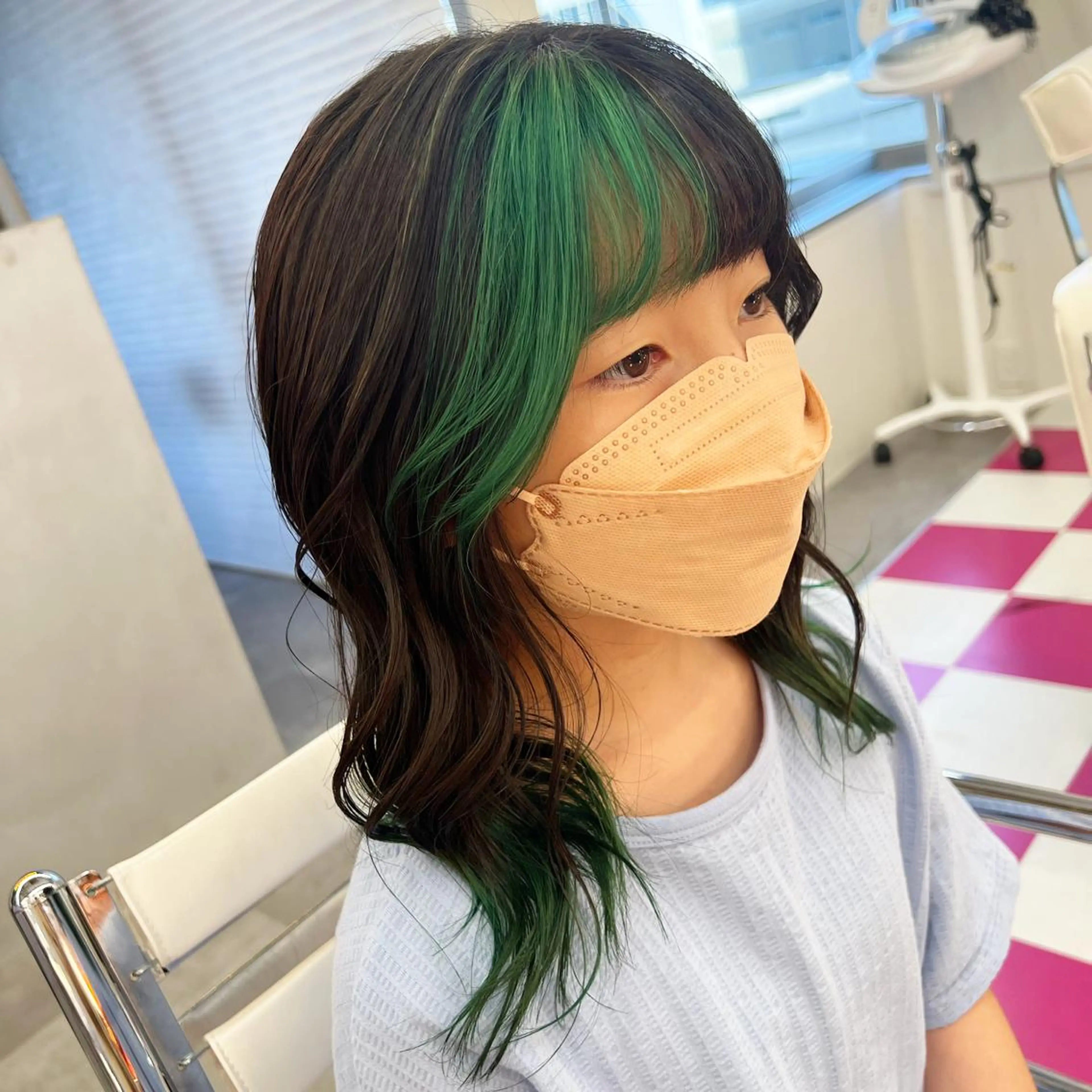 セミロング カラー ELU.☁️ ARIのヘアスタイル