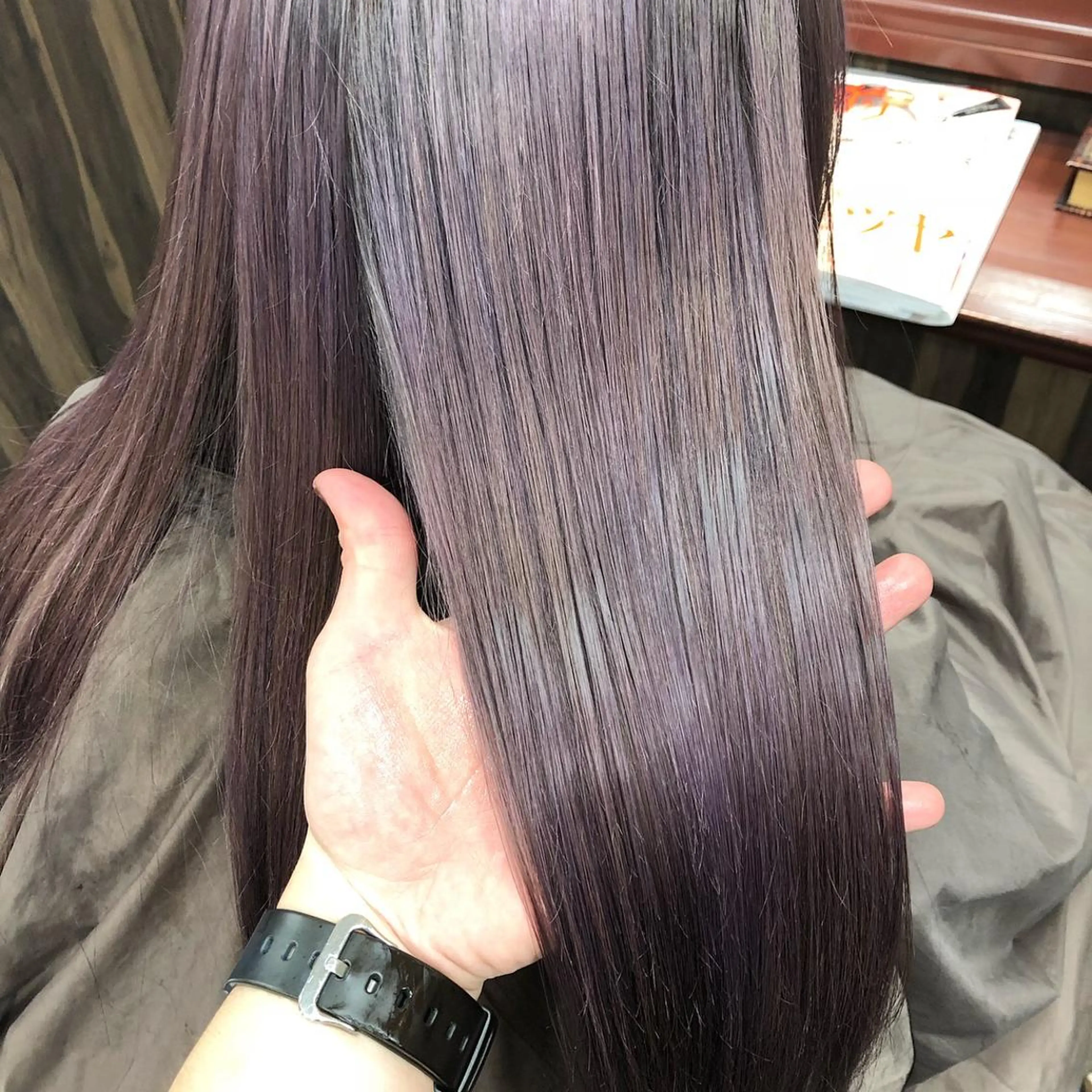 セミロング カラー Lull1人美容室 バレイヤージュのヘアスタイル