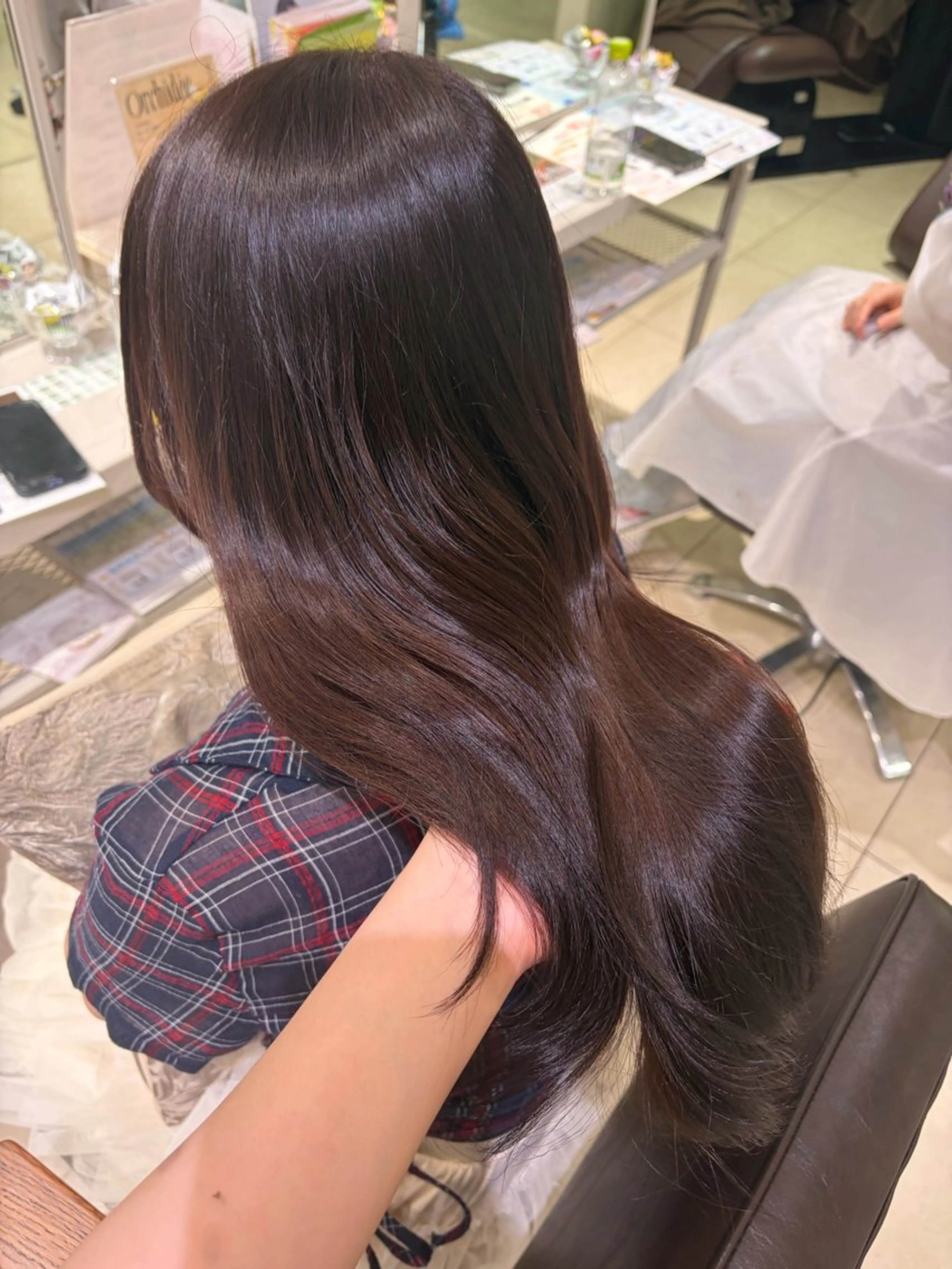 セミロング ラベンダーブラウン カット ヘアカラー トリートメント 艶カラー🌟髪質改善 髙畑爽のヘアスタイル