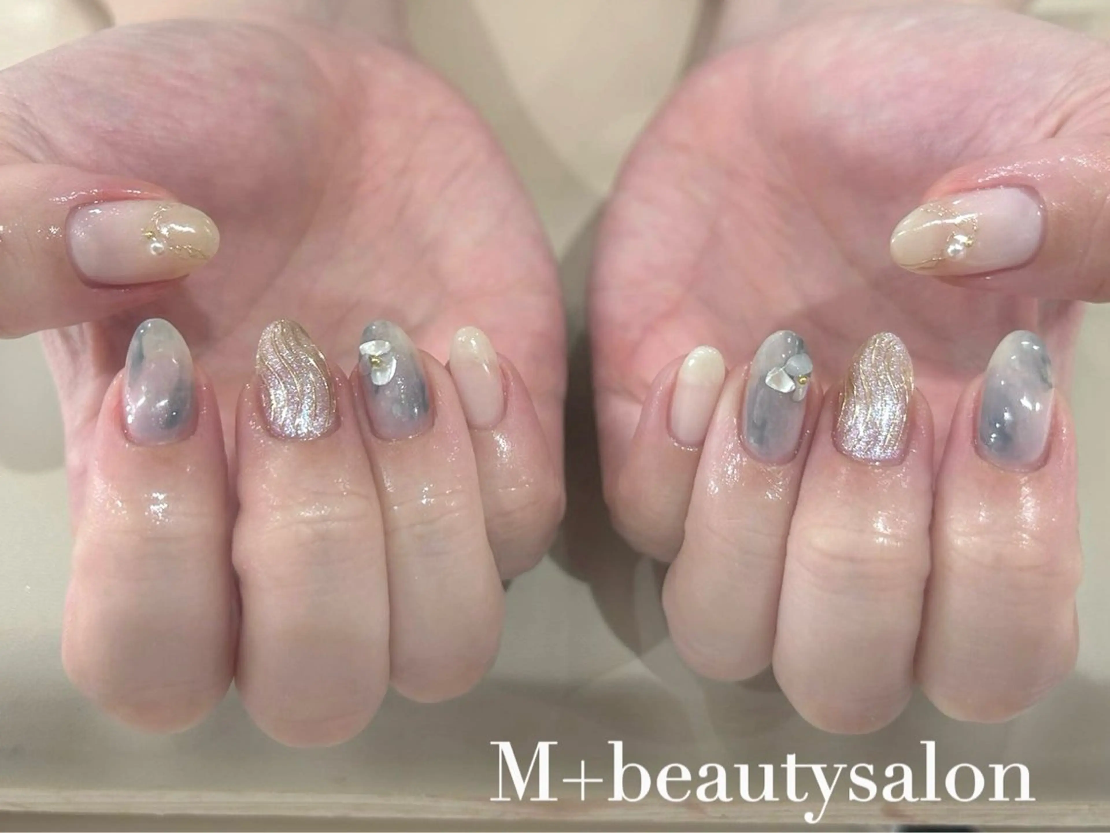ネイル M+  Beauty Salonのネイルデザイン
