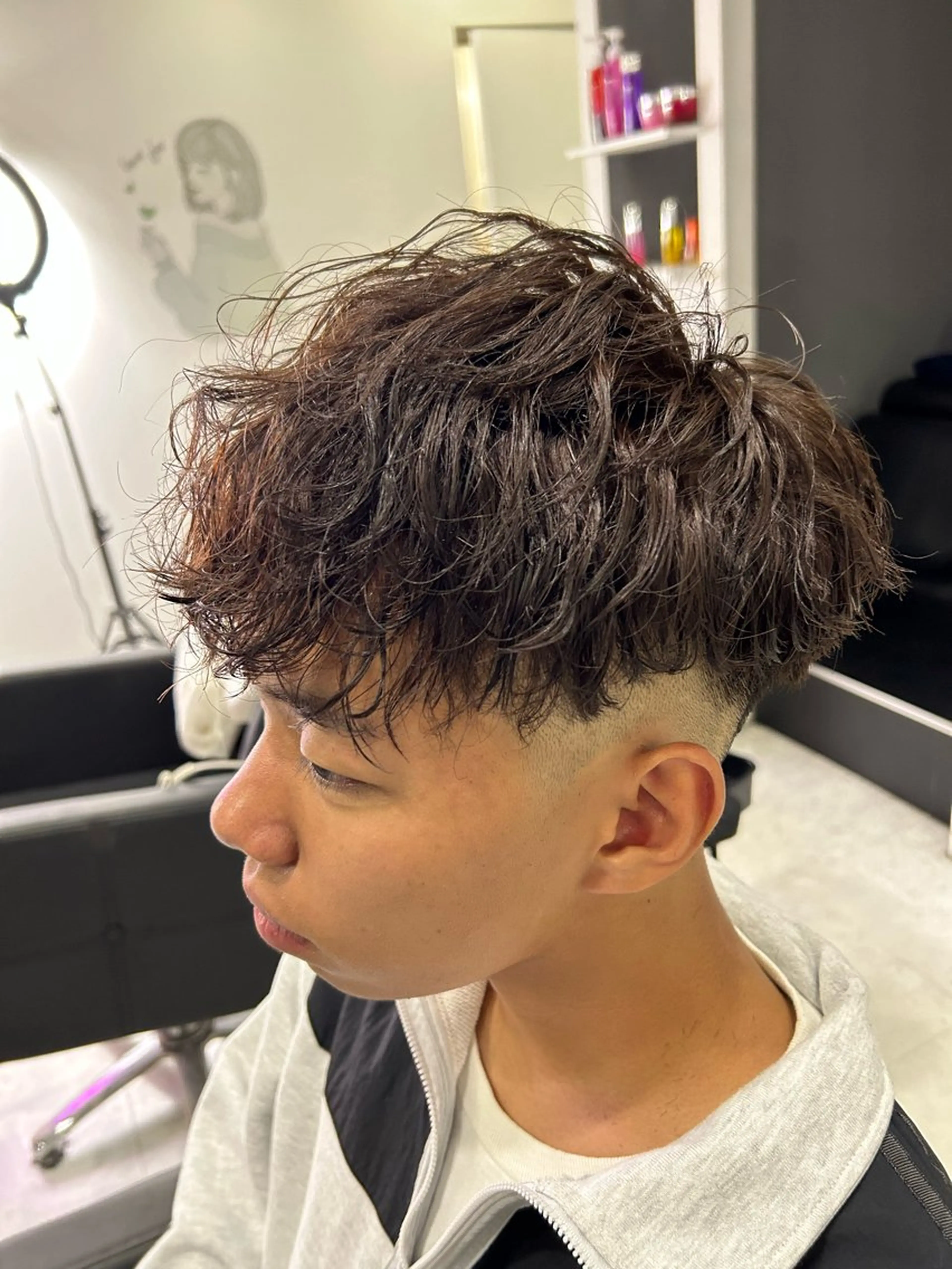 ショート カラー パーマ ヘアアレンジ メンズ カット パーマ トリートメント 🔥メンズパーマ 特化 渡辺一翔のヘアスタイル