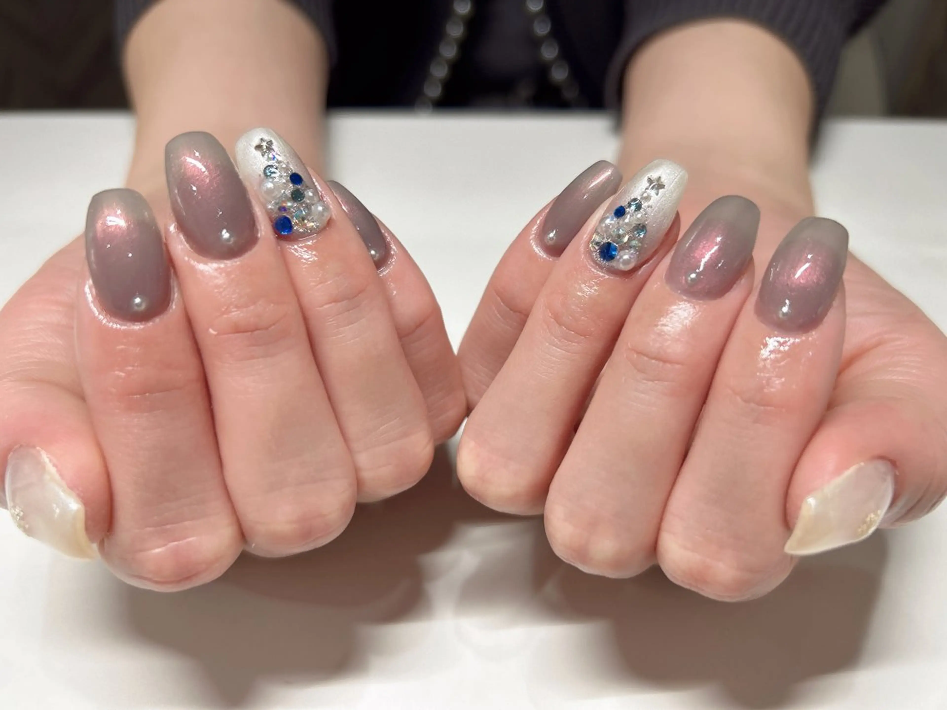 ネイル アートネイル フレンチネイル ジェルネイル グラデーション マグネットネイル ハンドネイル Miss:R 中津店所属・加藤 洋美のネイルデザイン