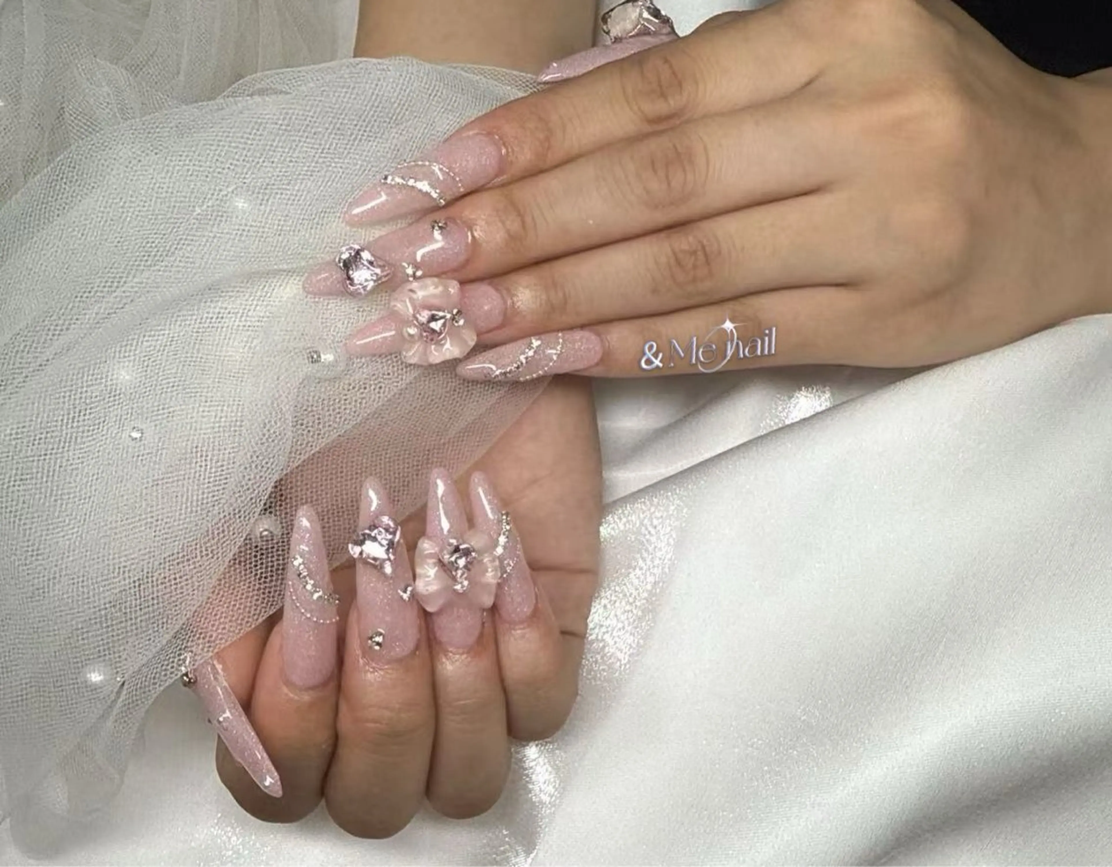 ネイル ＆ME アンドミーのネイルデザイン