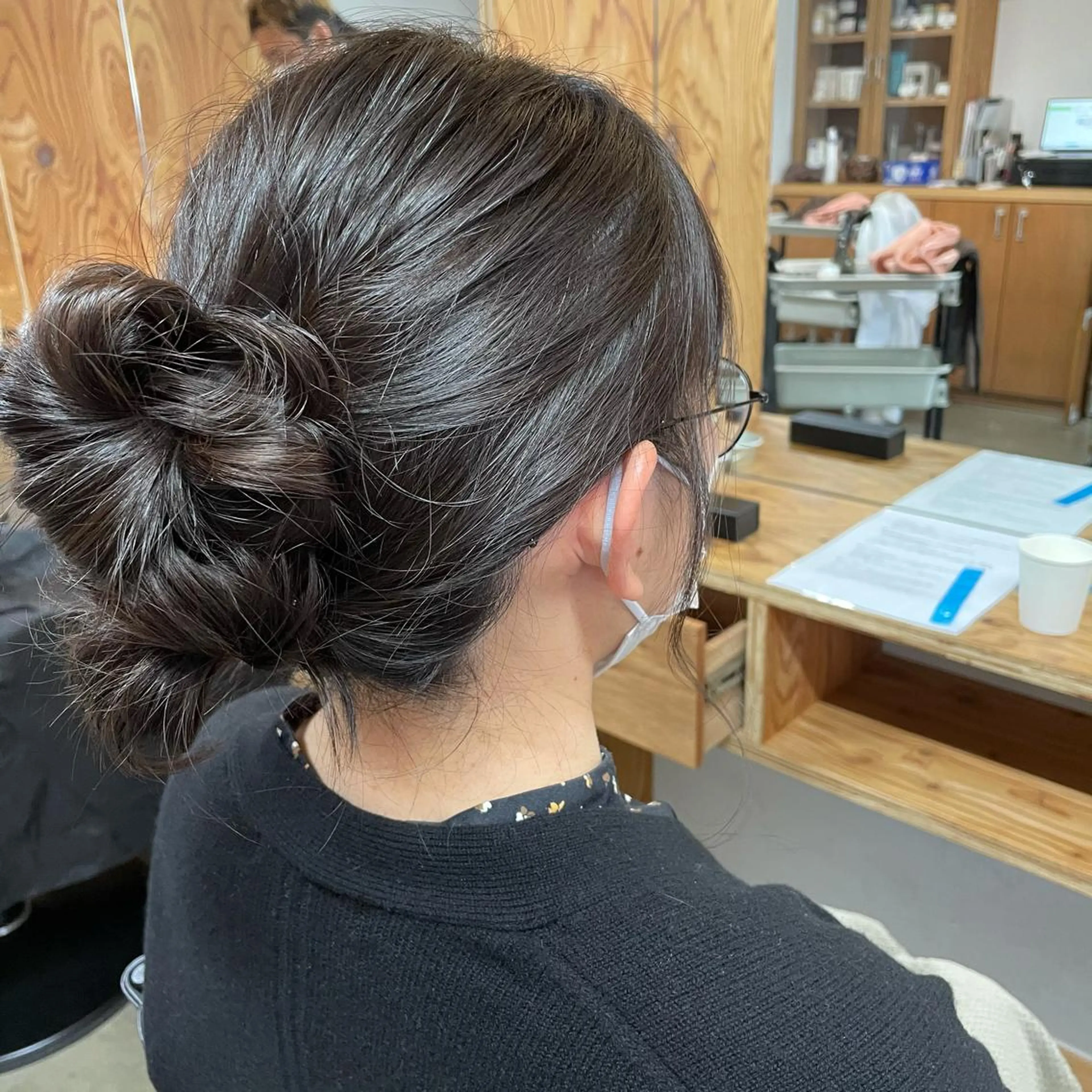 セミロング カラー パーマ ヘアアレンジ メンズ マツエク・マツパ お団子ヘア 暖色ボブ 🍊rikakoのヘアスタイル