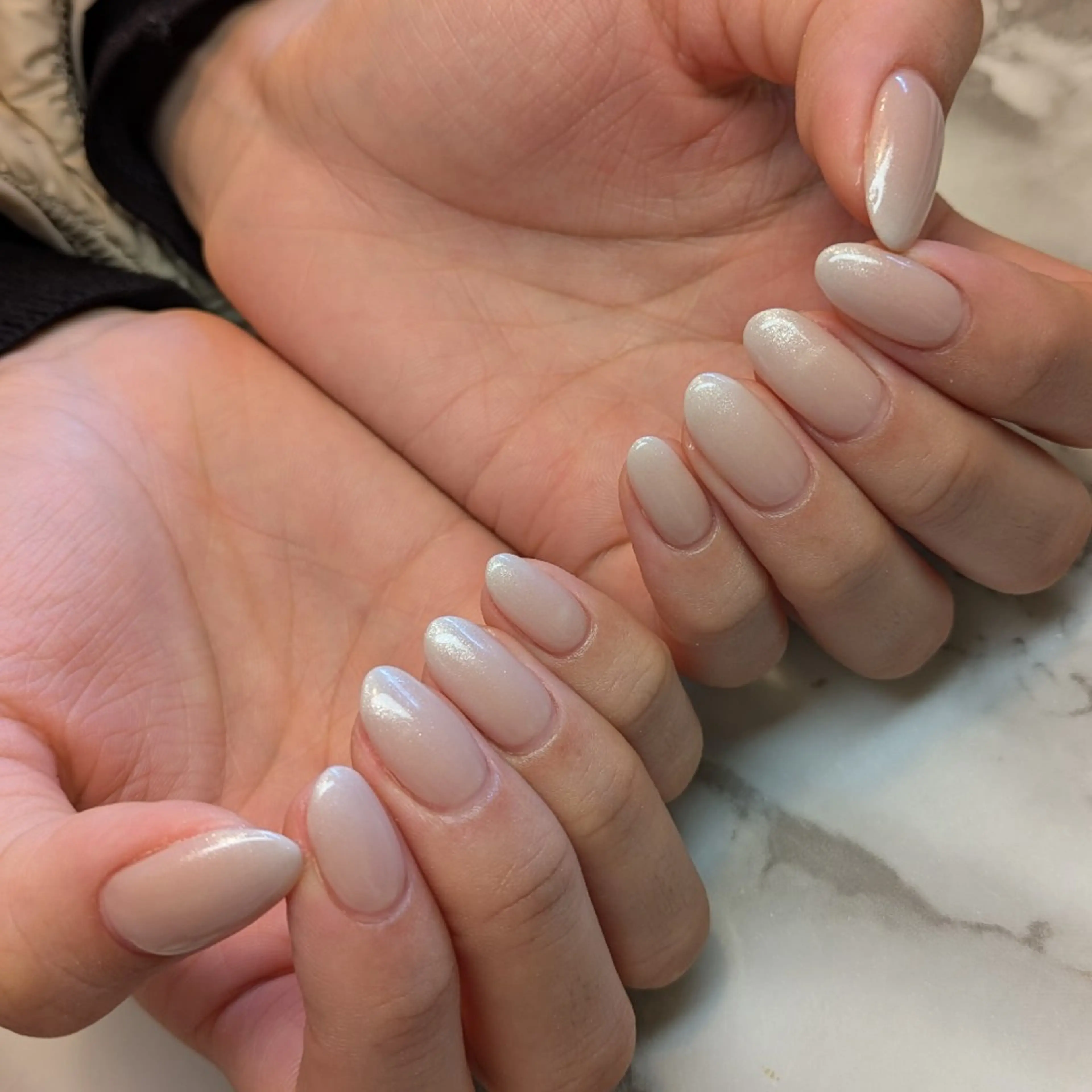 ネイル ジェヌインネイル 河内のネイルデザイン