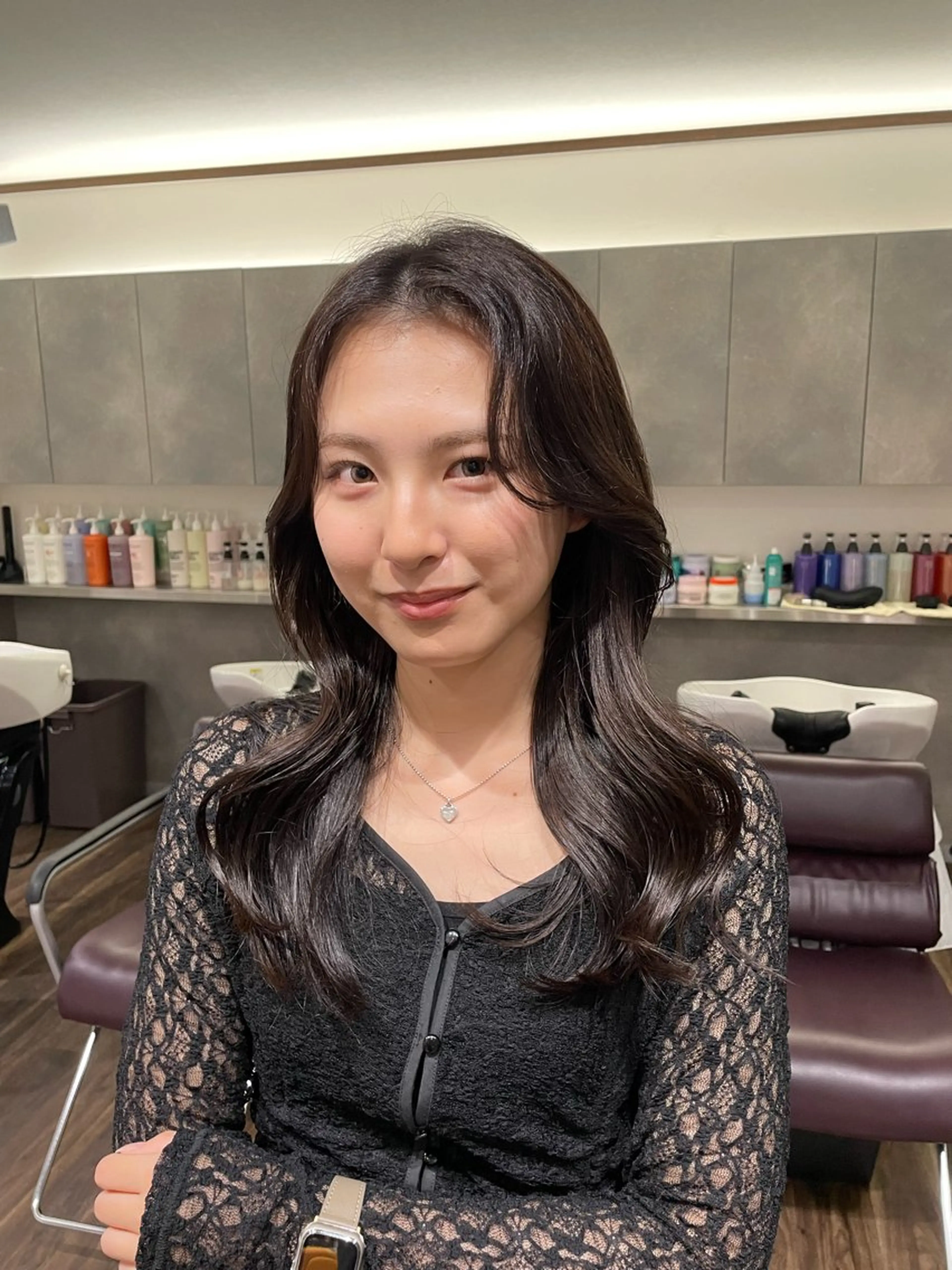 セミロング チョコレートブラウン レイヤー🩶🎀 ブリーチ/なるのヘアスタイル