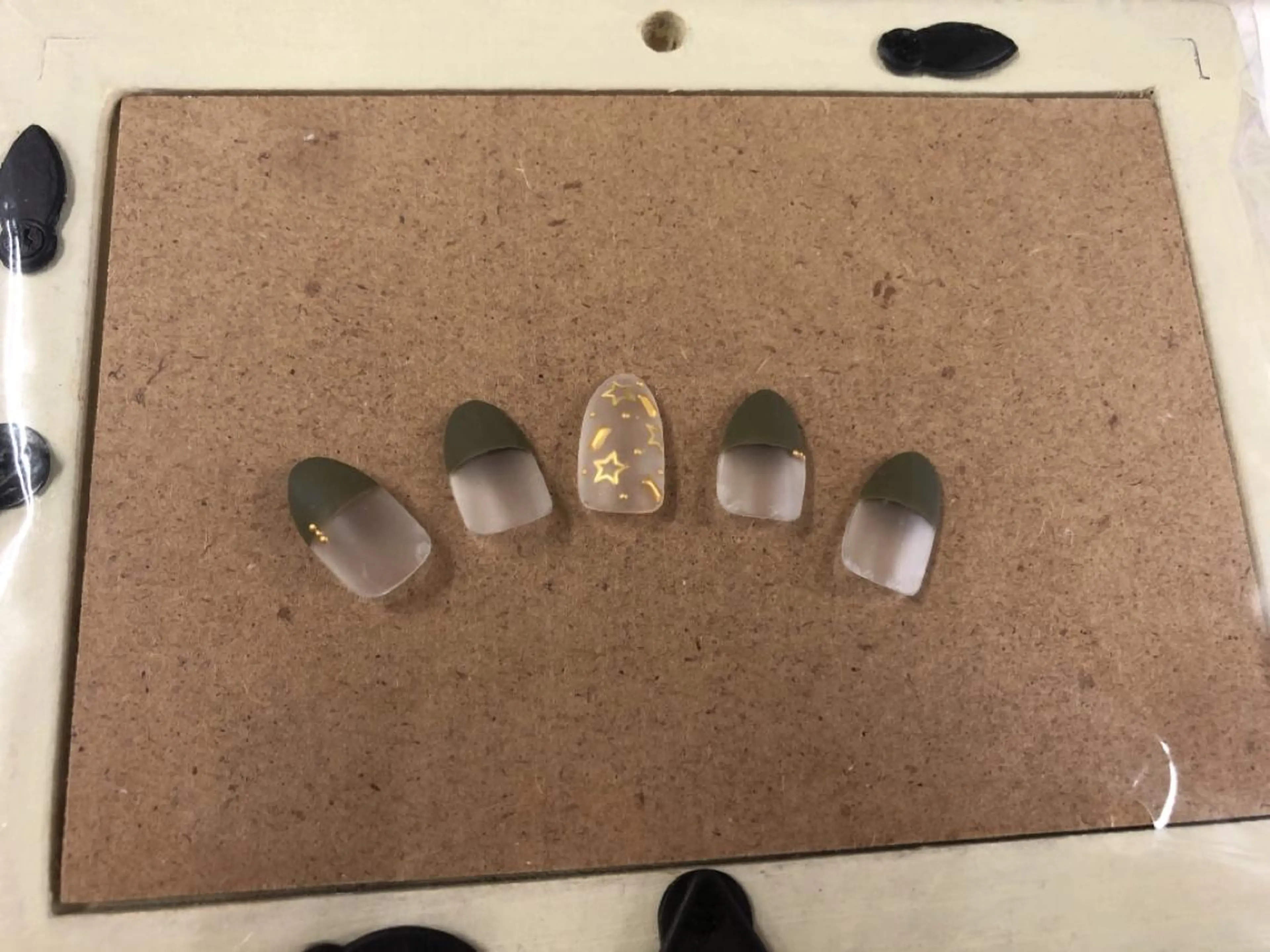 ネイル Dynamoon所属・吉田 芹菜のネイルデザイン