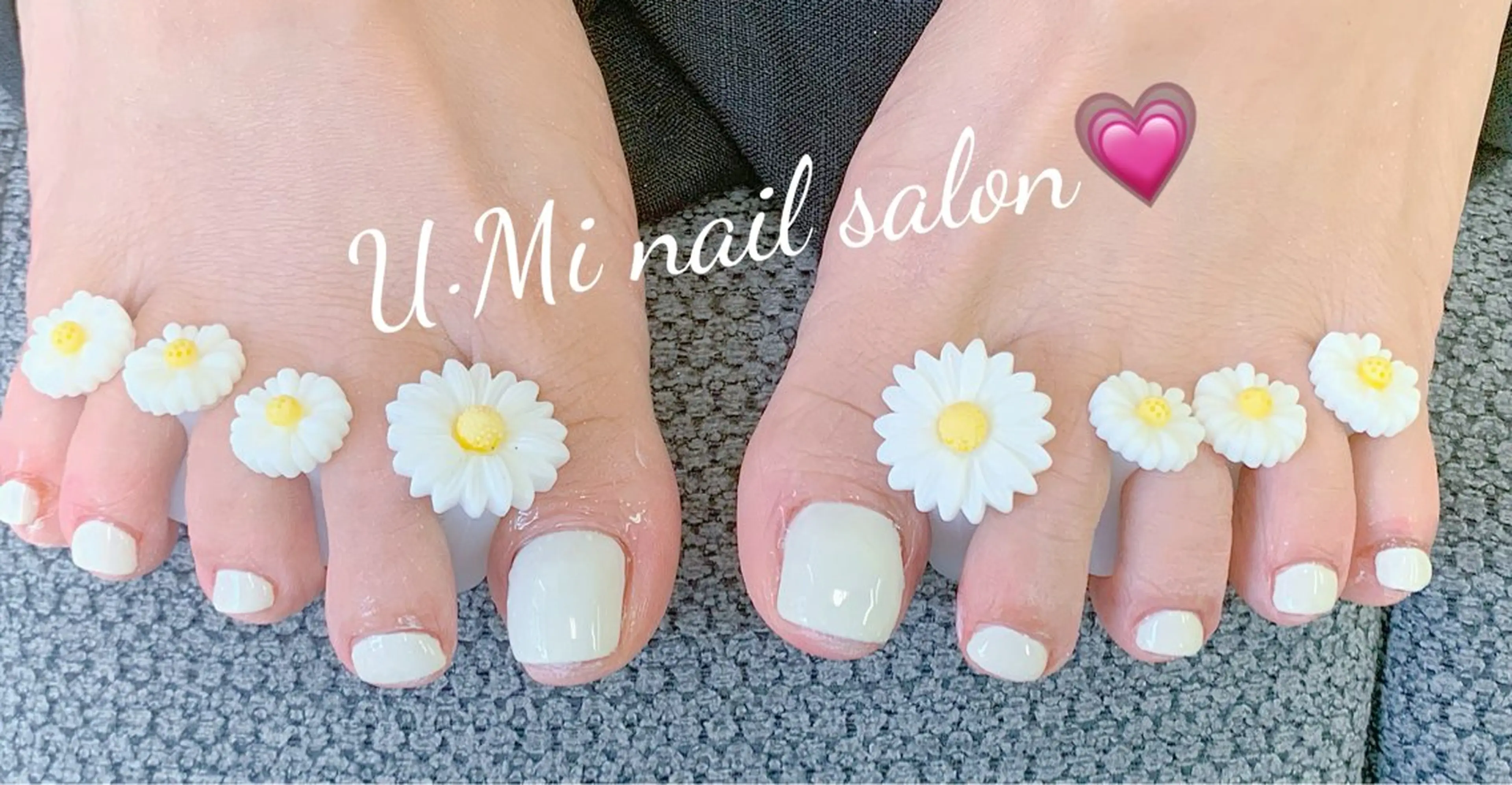 ネイル フットネイル ワンカラーネイル U·Mi nail salon所属・U·Mi 上野御徒町容のネイルデザイン