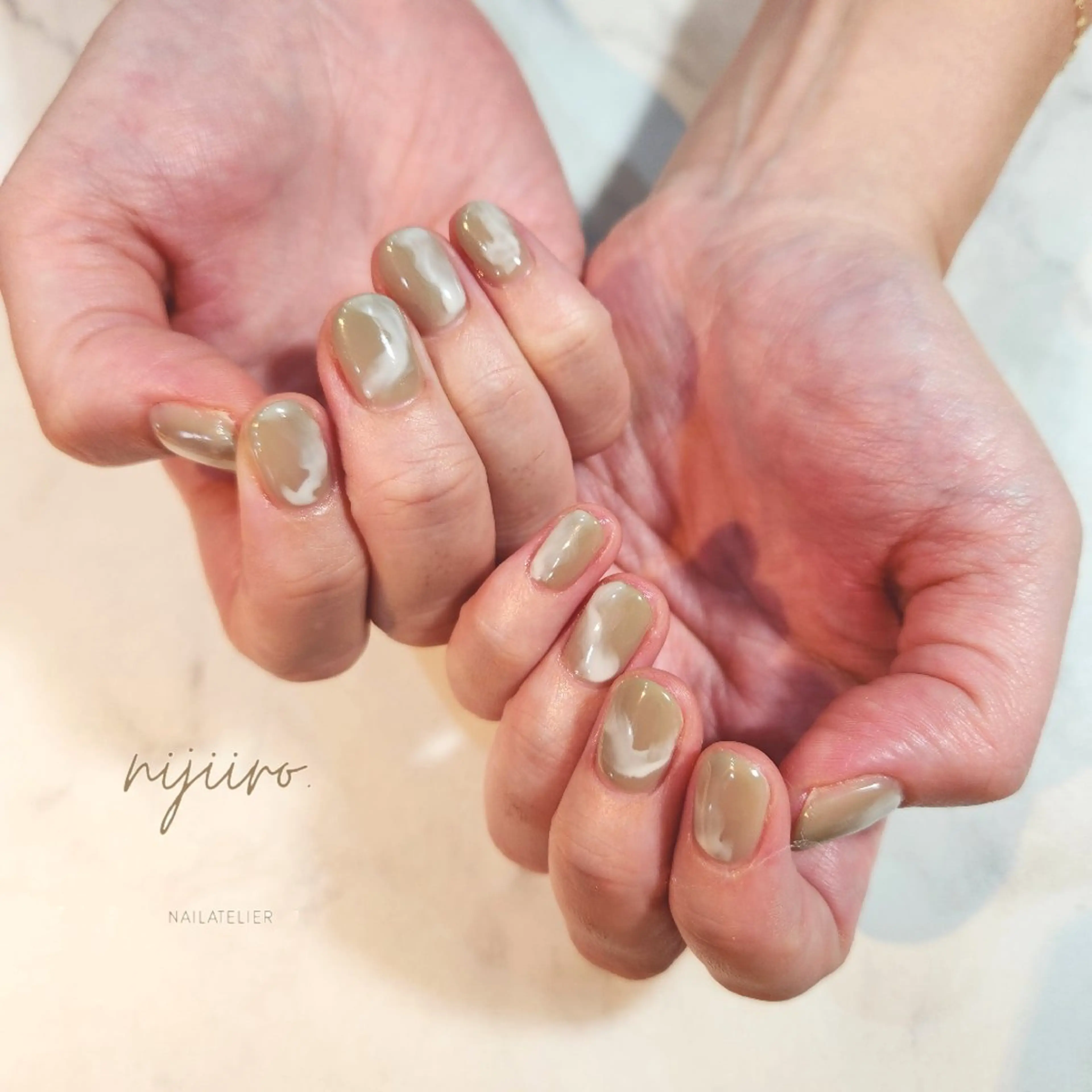 ネイル ハンドネイル nailatelier nijiiro.所属・nijiiro🌈 サトウのネイルデザイン