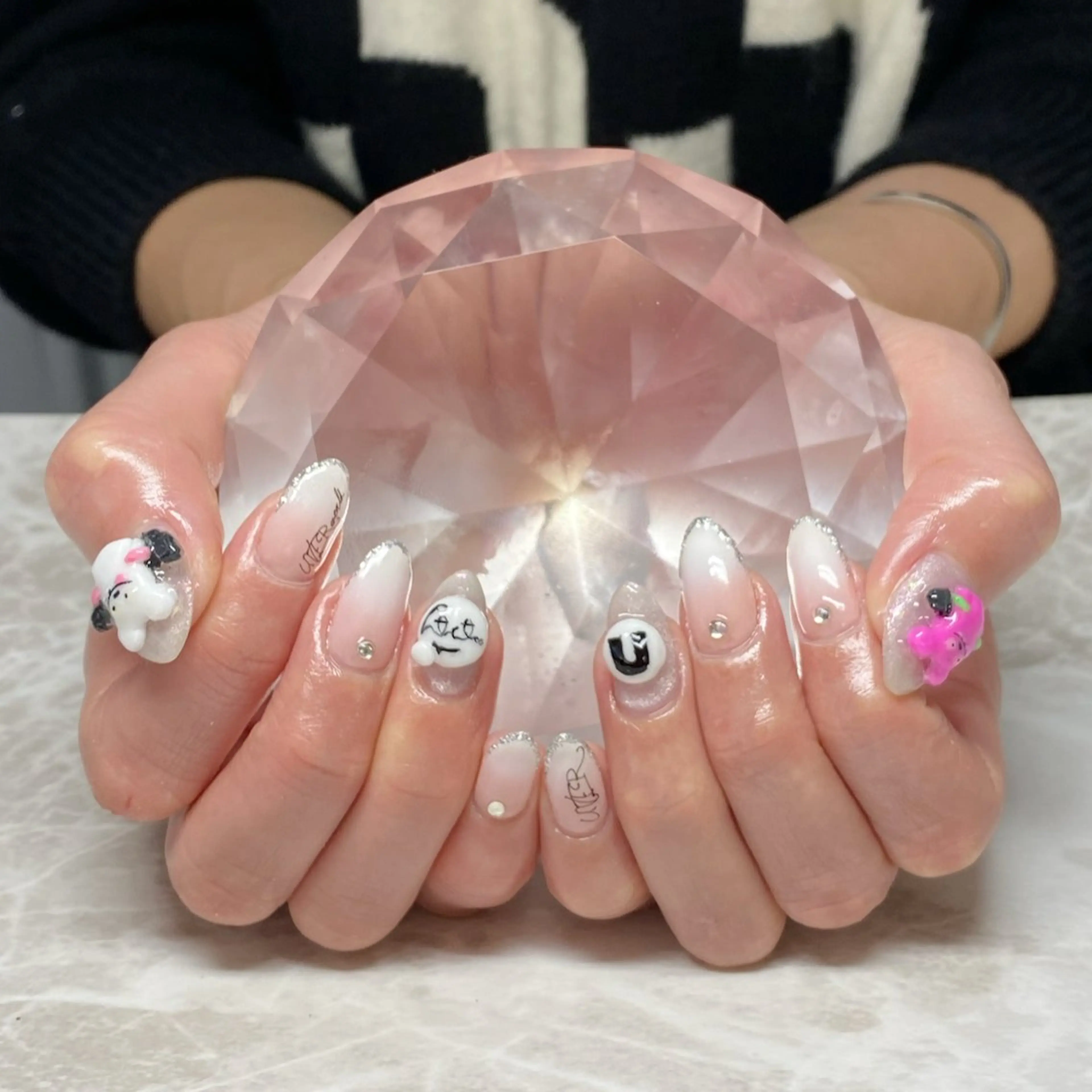 ネイル ハンドネイル ゆぴねいる所属・ゆぴねいる yupinailのネイルデザイン