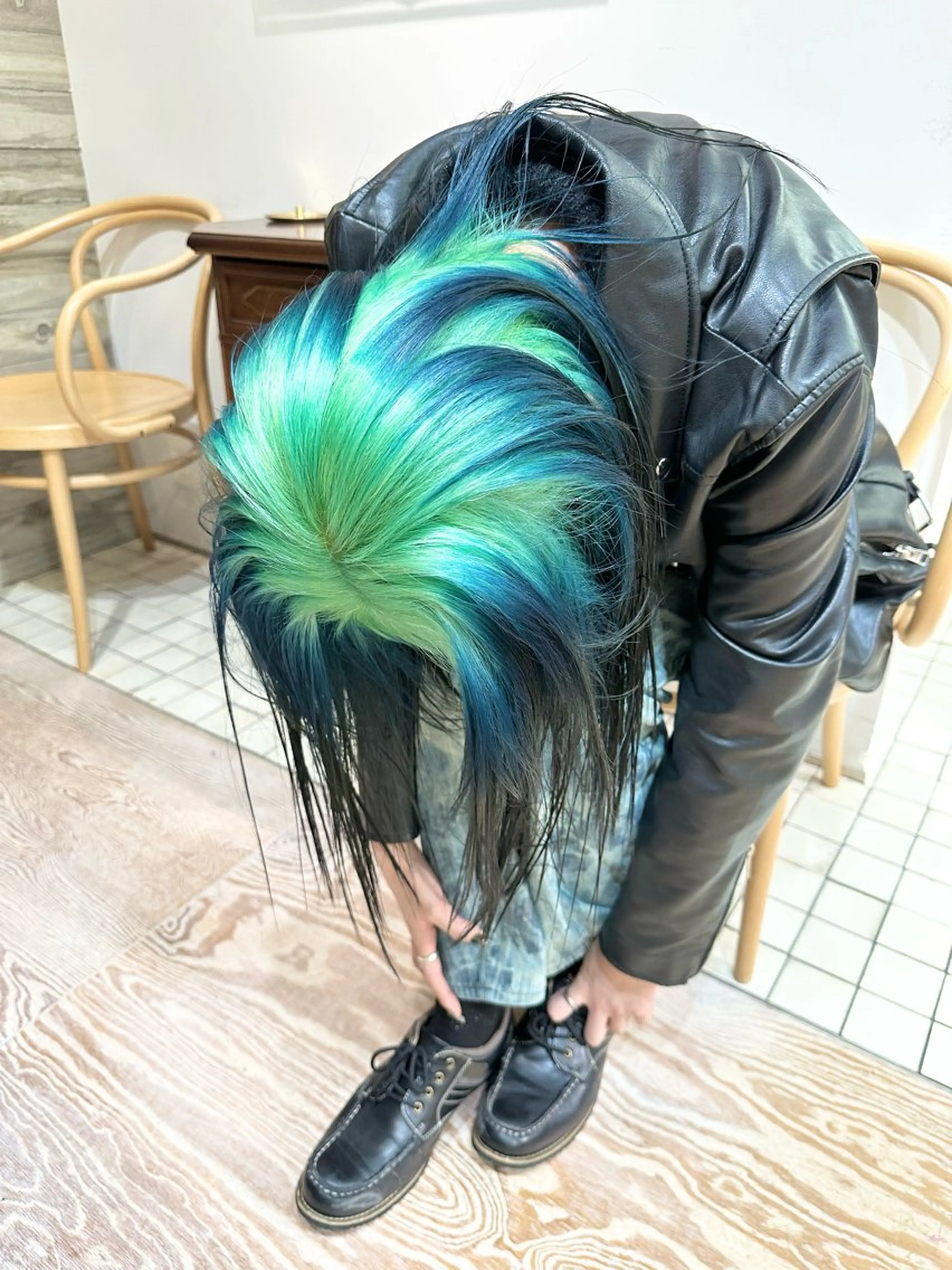 セミロング カラー ヘアカラー トリートメント ヘッドスパ ヘアセット kai .のヘアスタイル