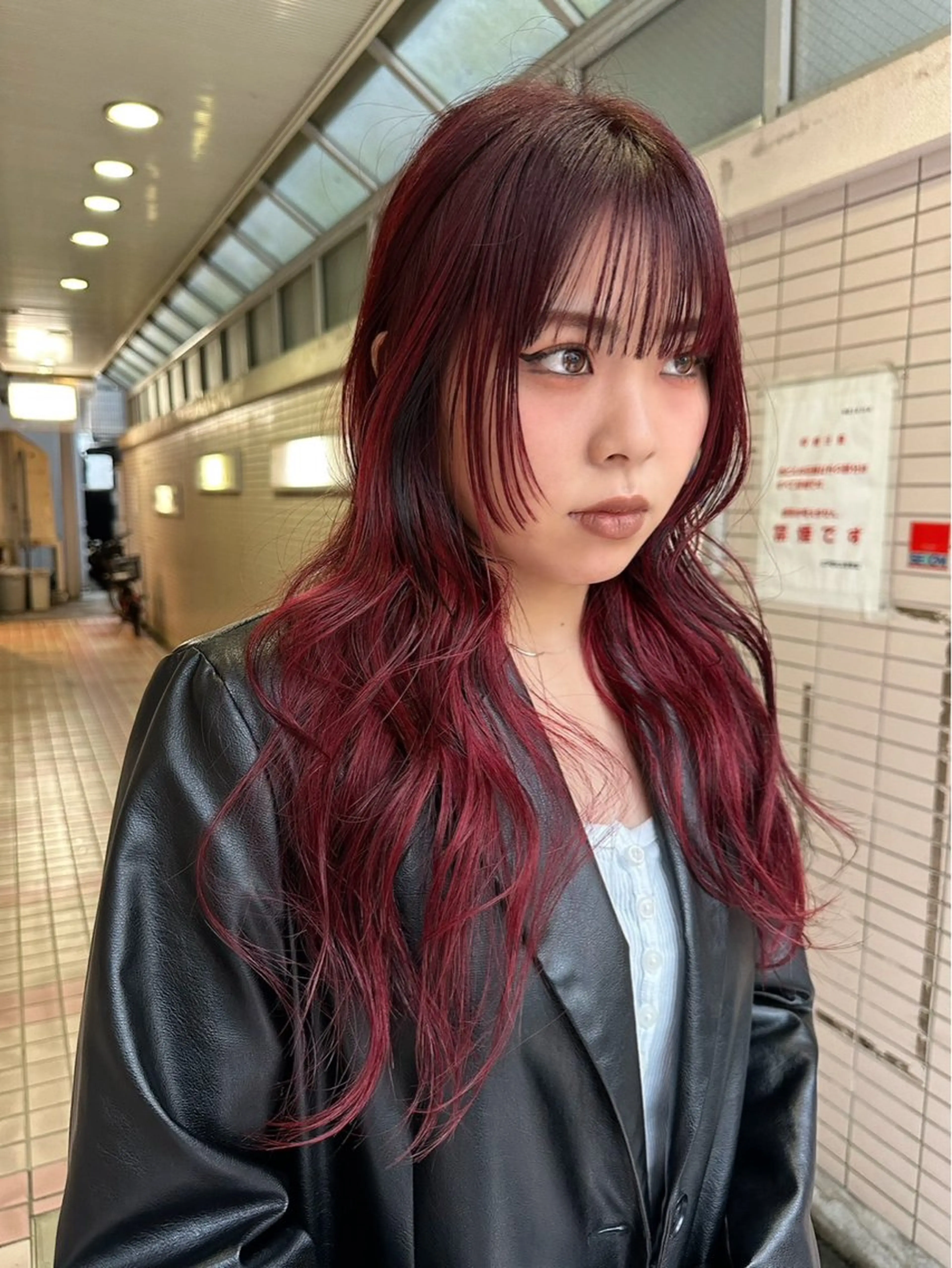 ロング カラー レッドカラー ヘアカラー ayano/パーマ/ 暖色カラーのヘアスタイル