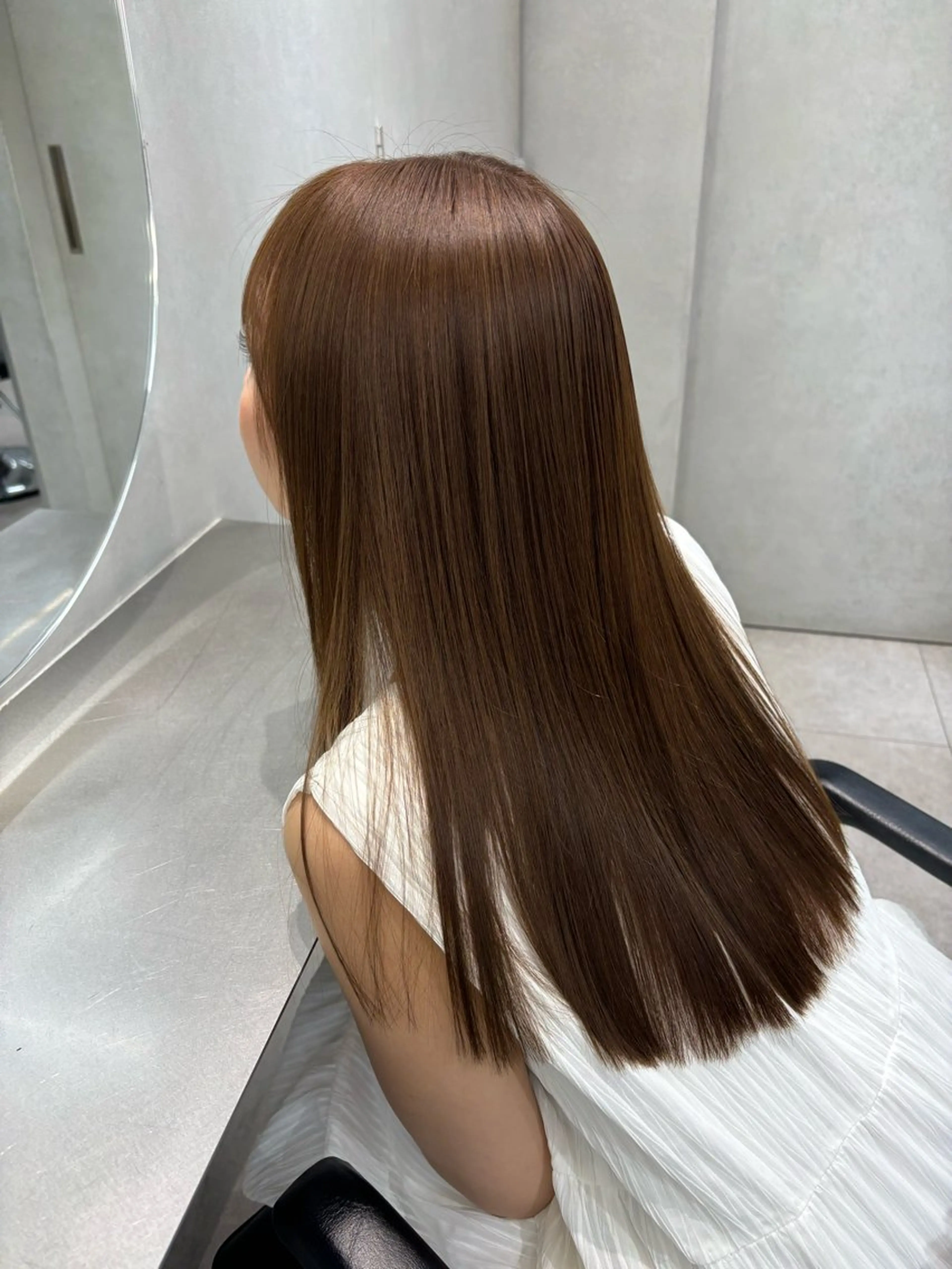 セミロング カラー emi 韓国ワンホンヘアのヘアスタイル