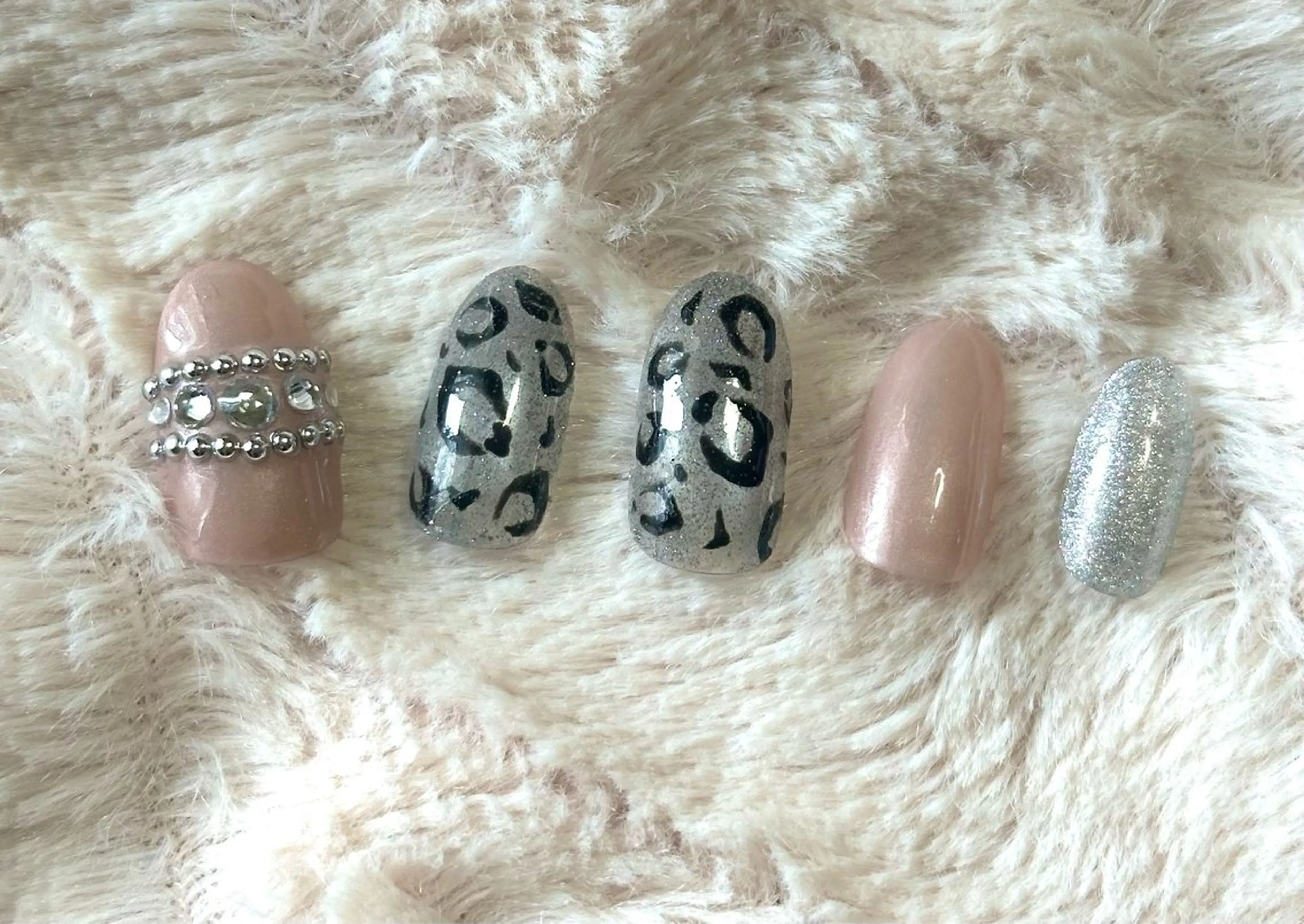 ネイル ハンドネイル china. heal-spaのネイルデザイン