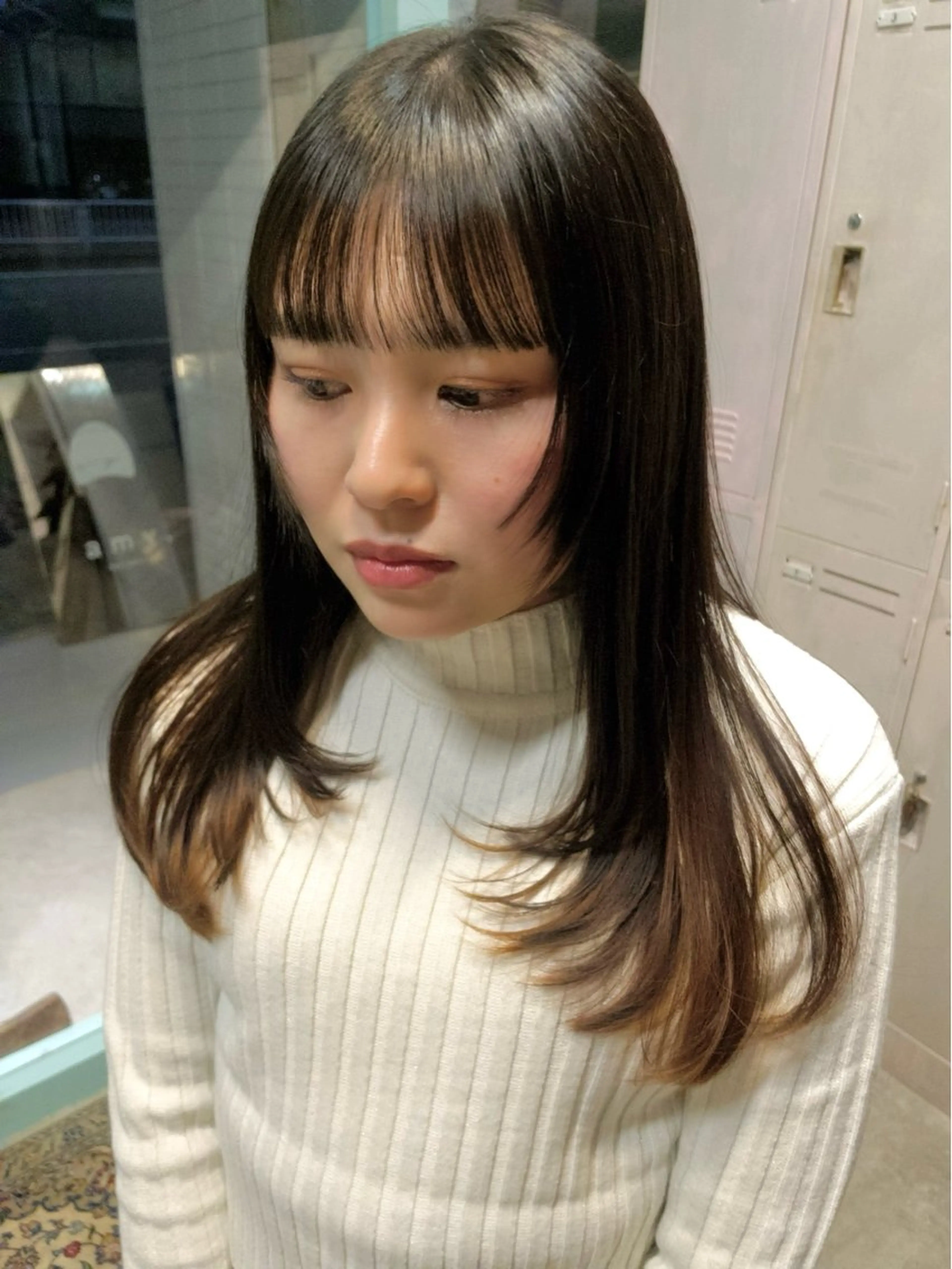 ロング 顔周りカット レイヤーカット ショート/パーマ /muku サリのヘアスタイル