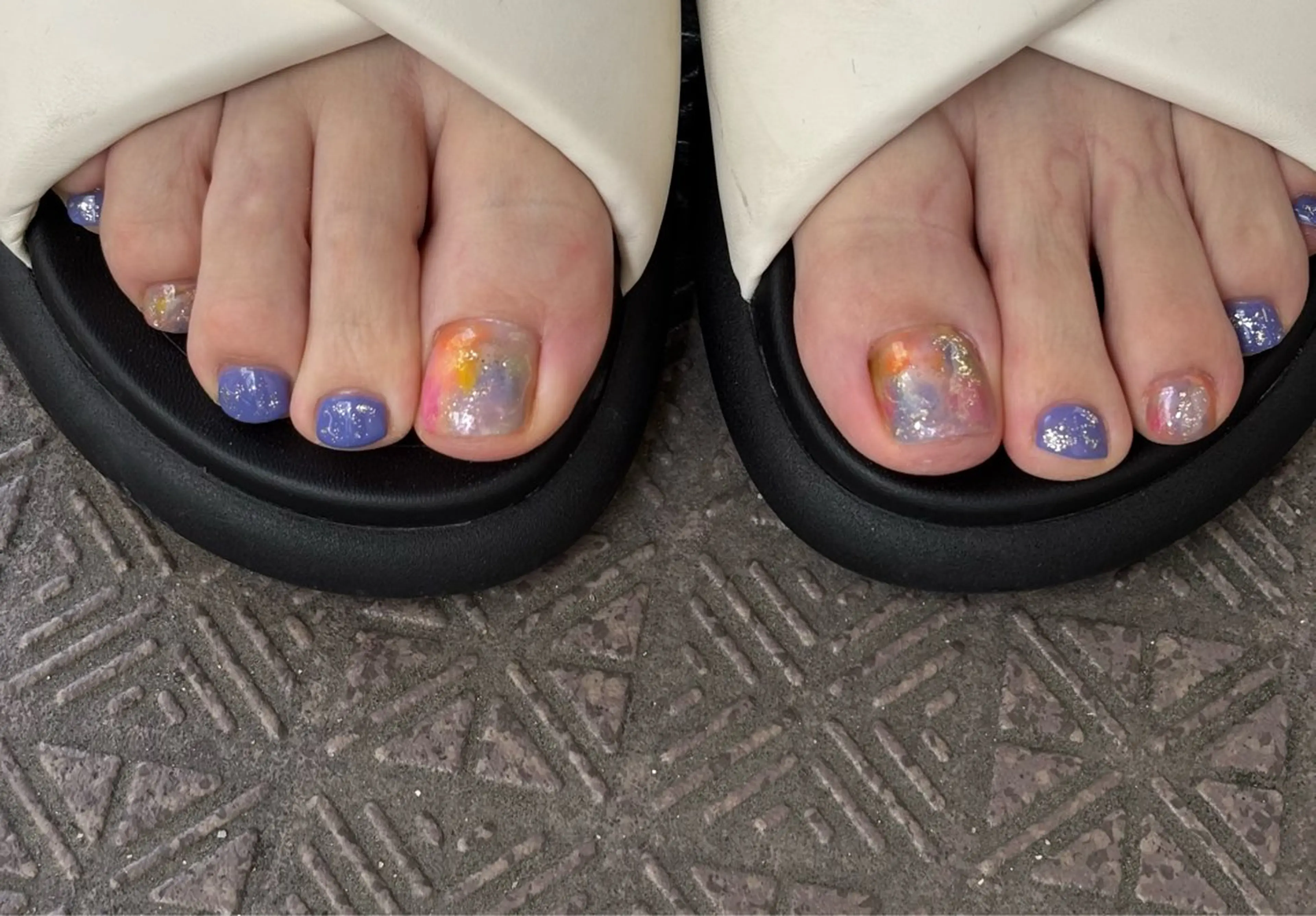 ネイル アートネイル オーロラネイル フットネイル ジェルネイル グラデーション fil nailのネイルデザイン